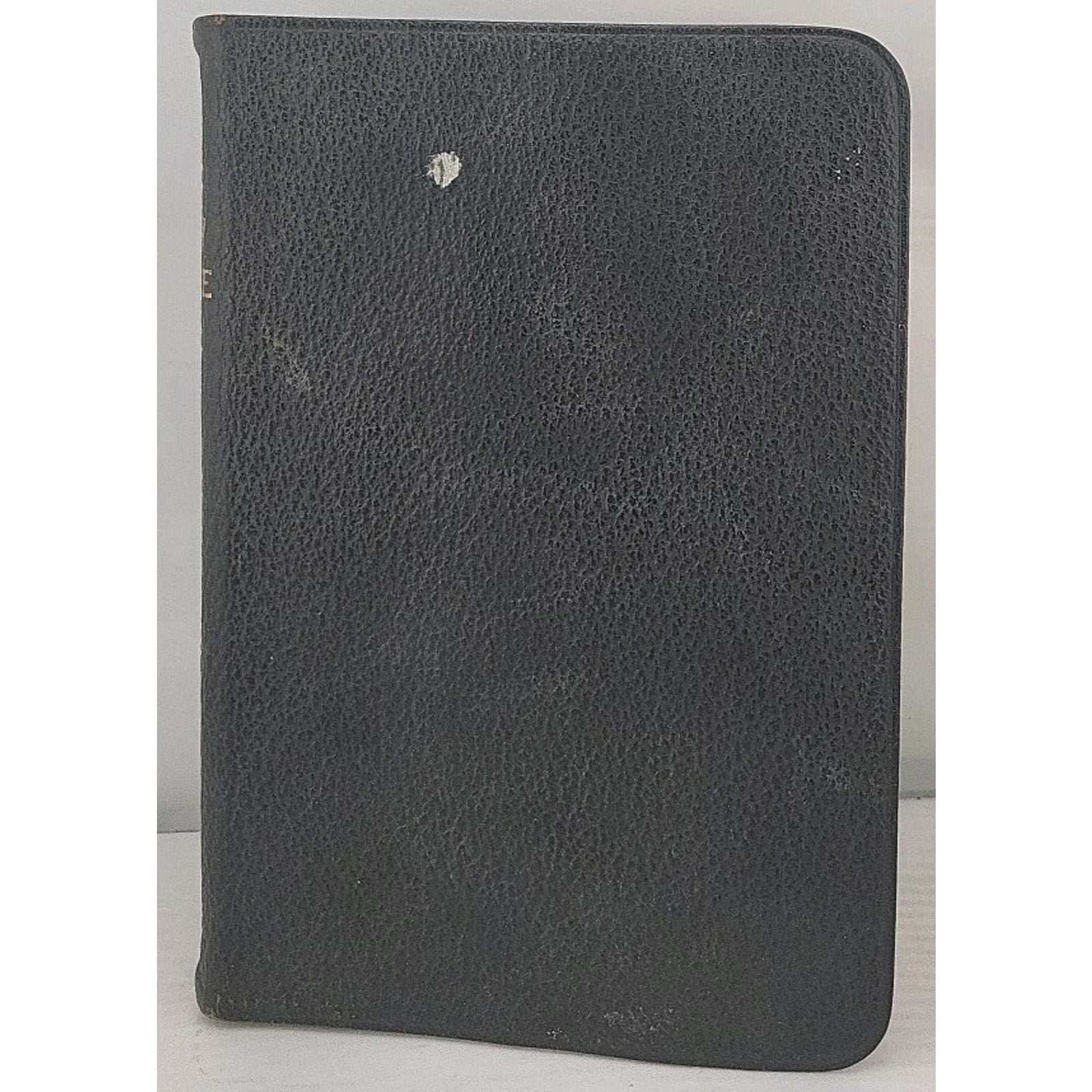 The Holy Bible Contaning The Old And New Testaments Authorize King James Version