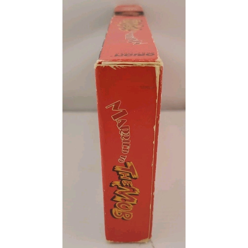 Married to the Mob (VHS, 1994)