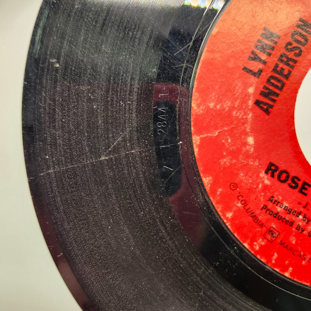 Rose Garden / Nothing Between Us by Lynn Anderson (Record) - 4-45252