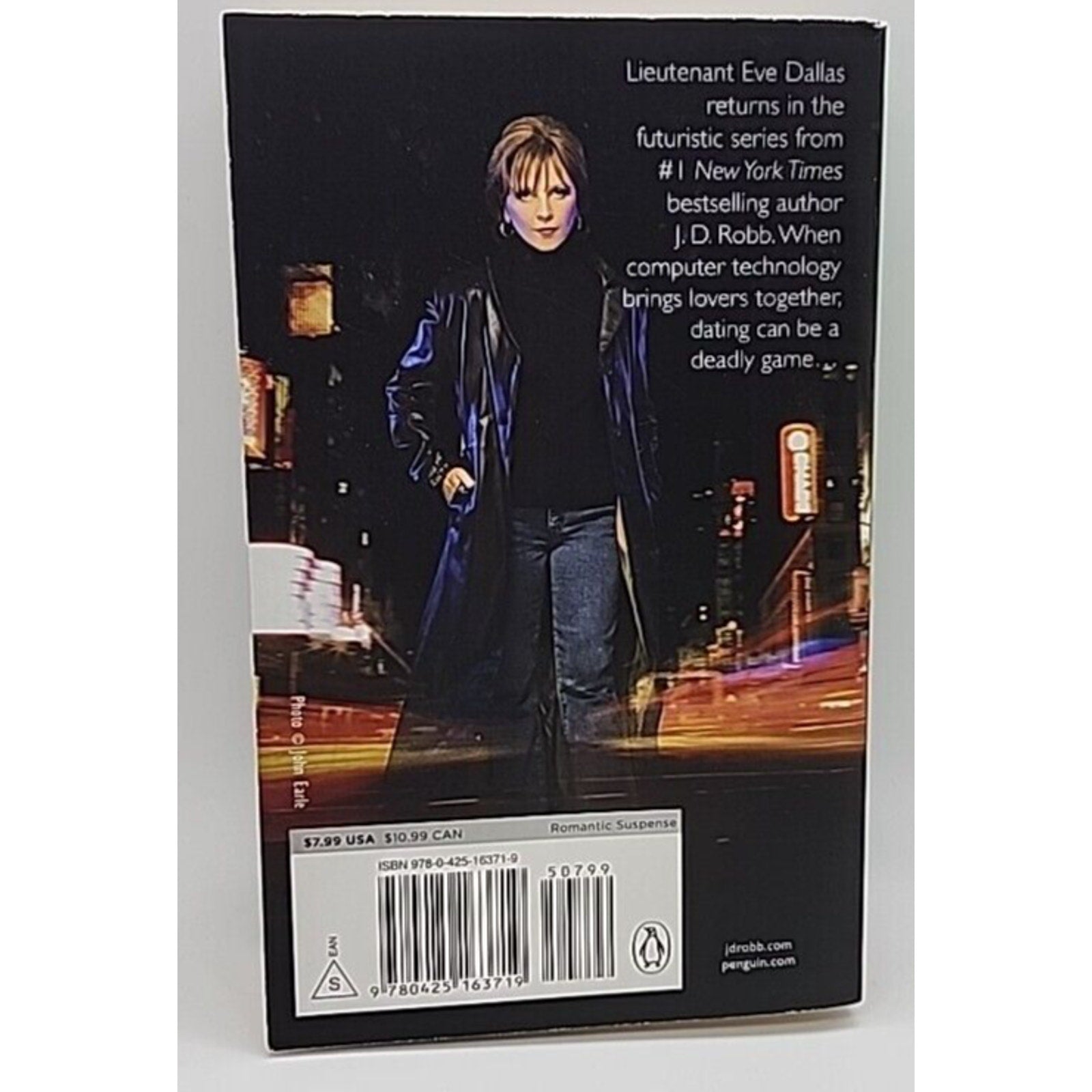 Holiday in Death by J. D. Robb (1998, Mass Market)