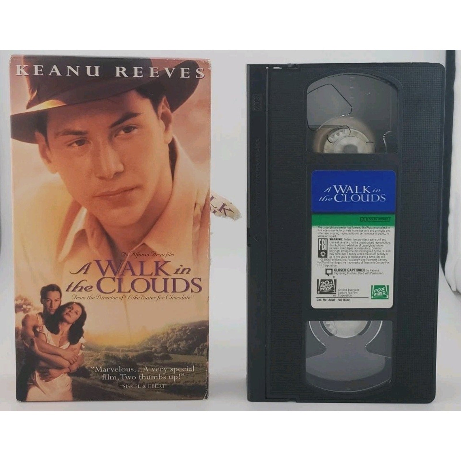 A Walk in the Clouds (VHS, 1996)