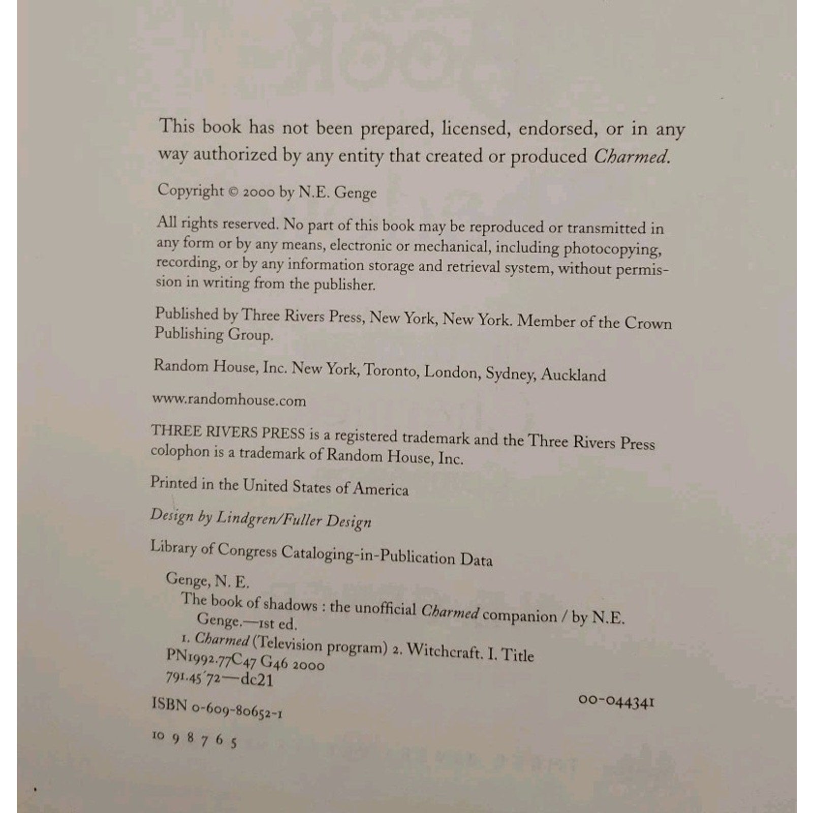 Book of Shadows : The Unofficial Charmed Companion by Ngaire E. Genge (2000,...