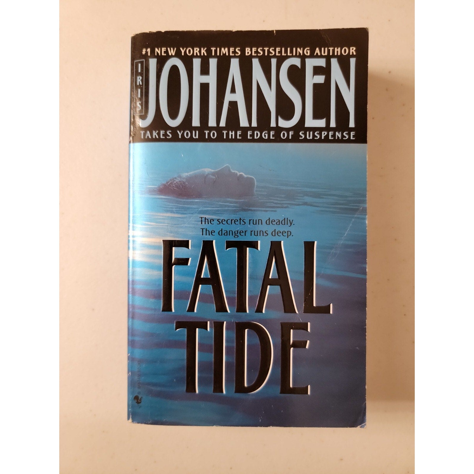 Fatal Tide : A Novel by Iris Johansen (2004, Mass Market)