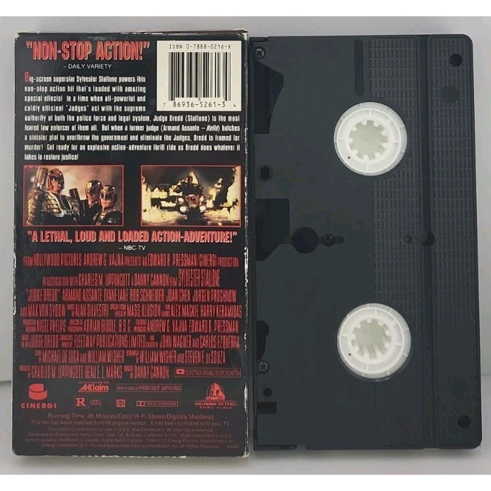 Judge Dredd (VHS, 1995)