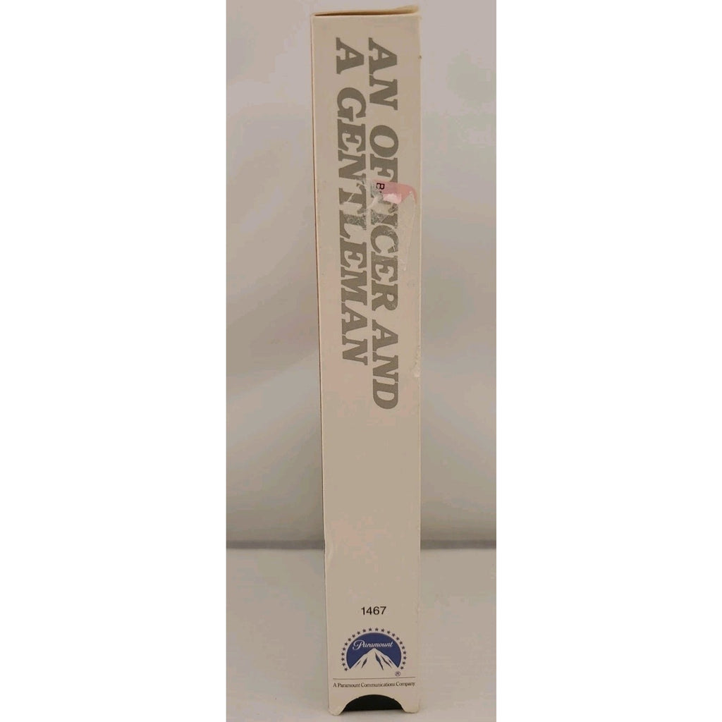 Officer & a Gentleman (VHS, 1981) Red Text