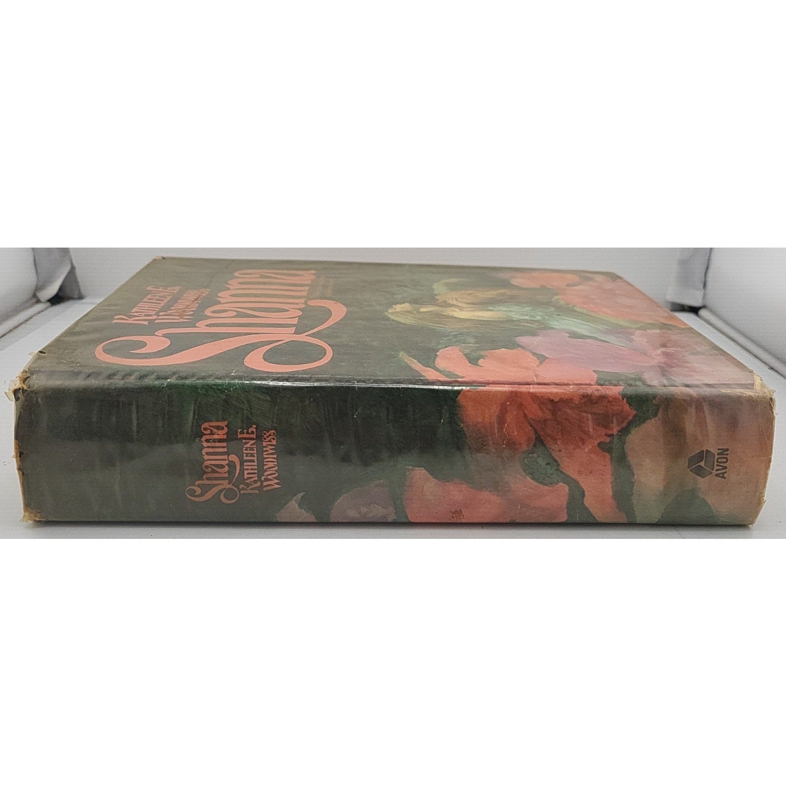 Shanna Kathleen E. Woodiwiss Book Club Edition Hardback Edition 1977