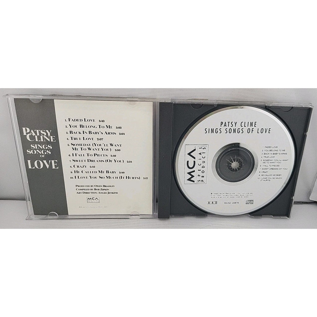 Sings Songs of Love by Patsy Cline (CD, 1995)