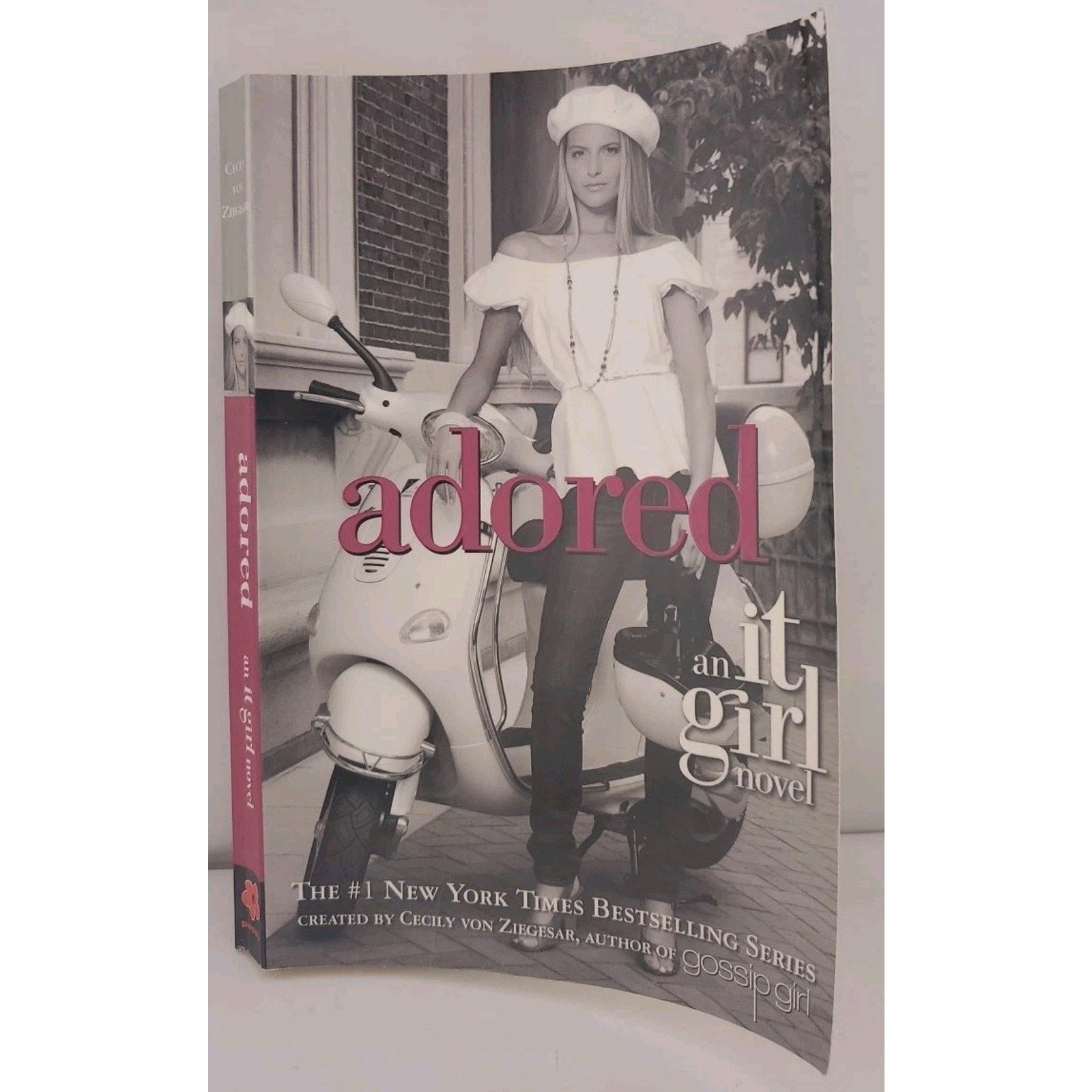 Adored by Cecily von Ziegesar (2009, Trade Paperback)