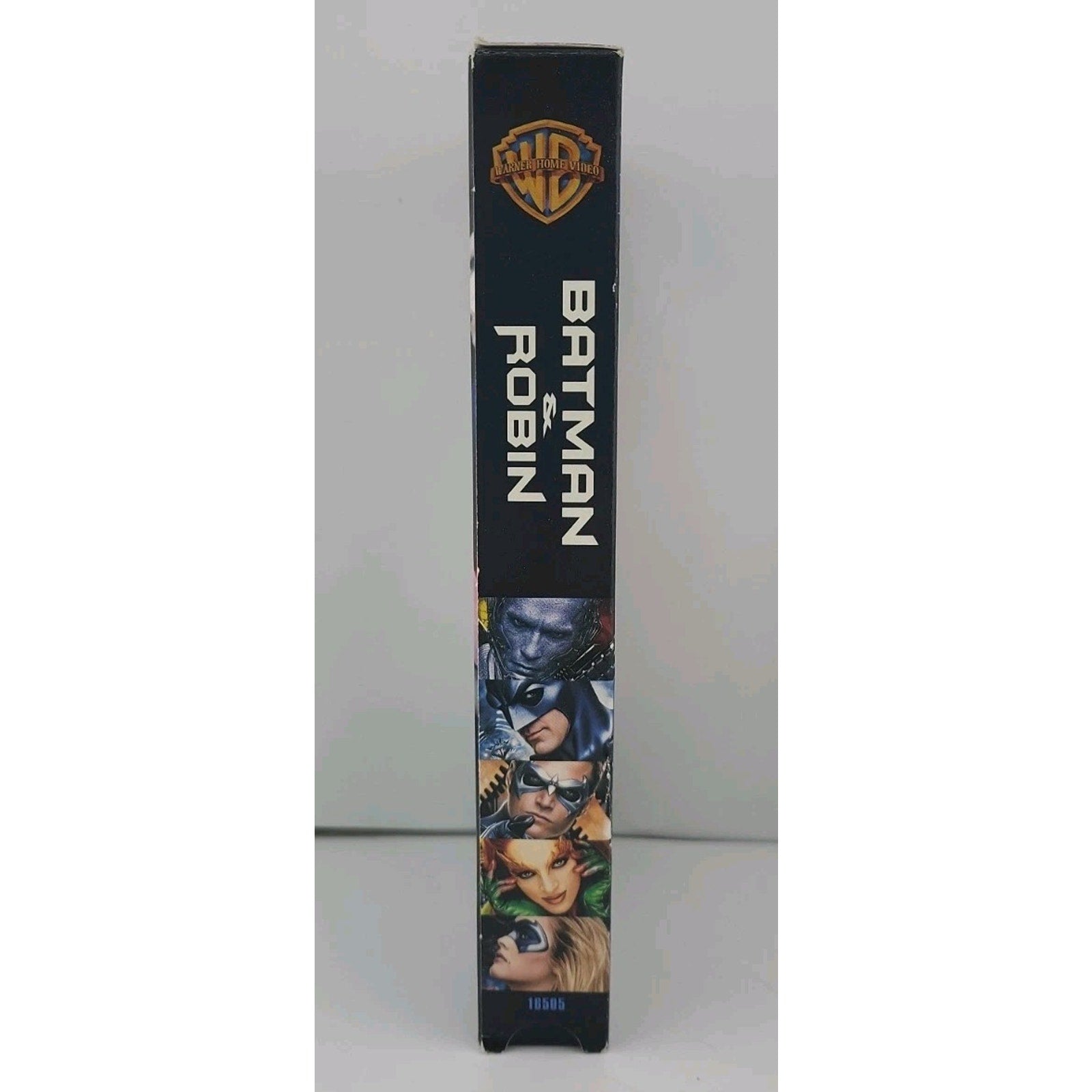 Batman & Robin VHS 1997 Video Tape Mr. Freeze Arnold Schwarzenegger Uma Thurman