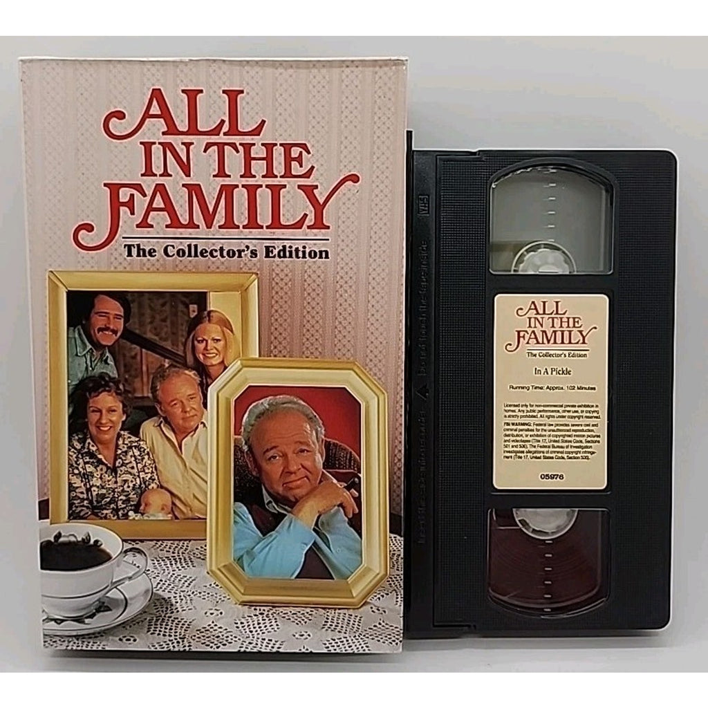All In The Family In A Pickle (VHS)