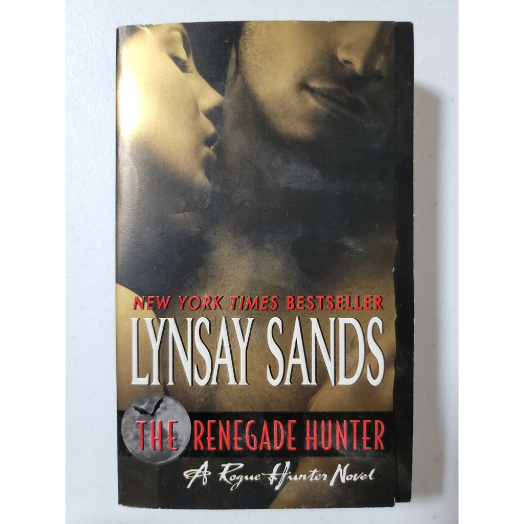 Argeneau Vampire Ser.: The Renegade Hunter by Lynsay Sands (2009, Mass Market)