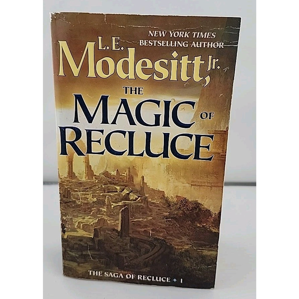 Magic of Recluce by L. E. Modesitt Jr. (2018, Mass Market)