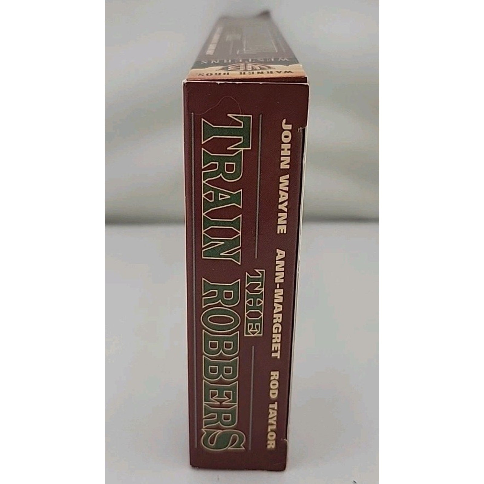 The Train Robbers (VHS, 1997)