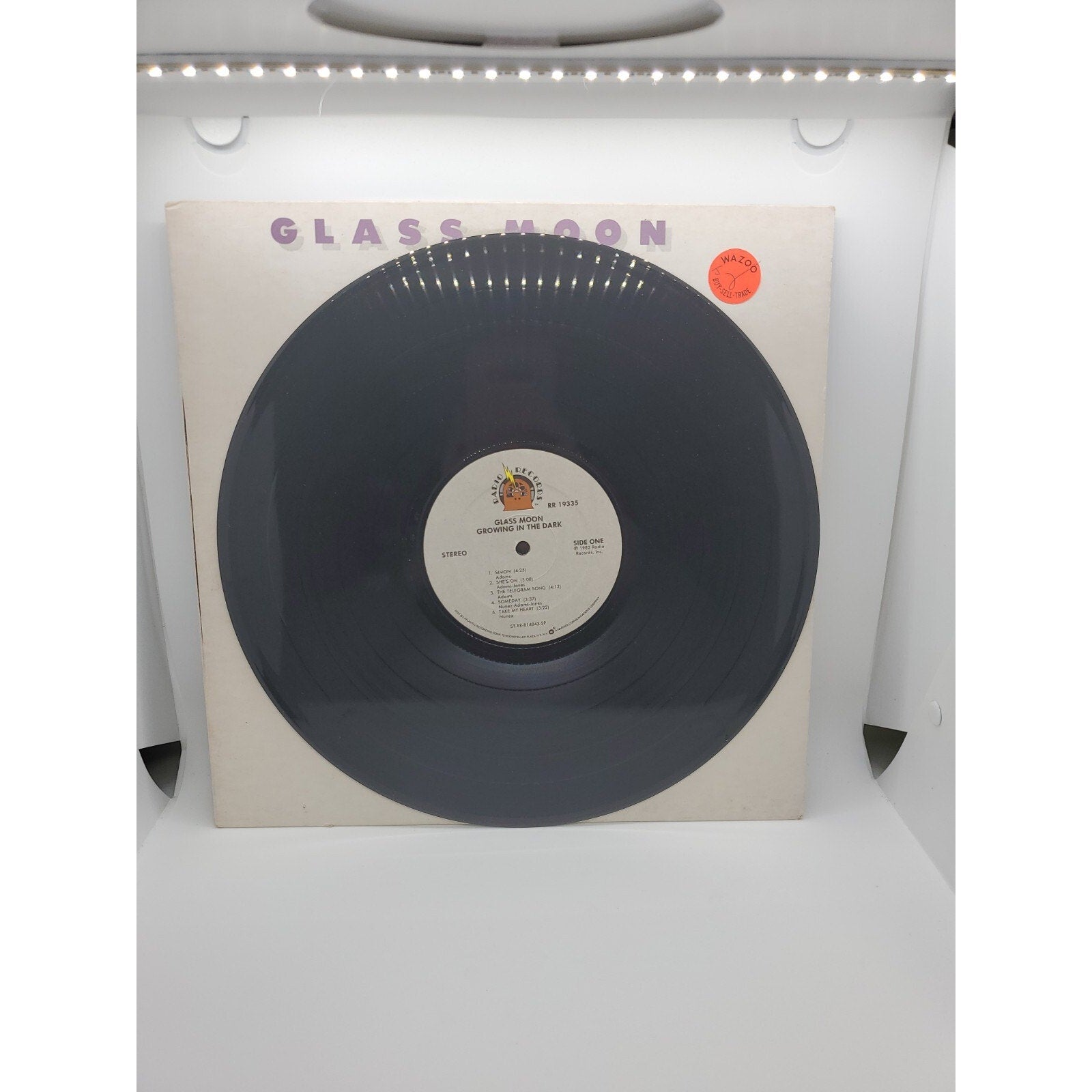 Glass Moon - Growing in The Dark (Record)