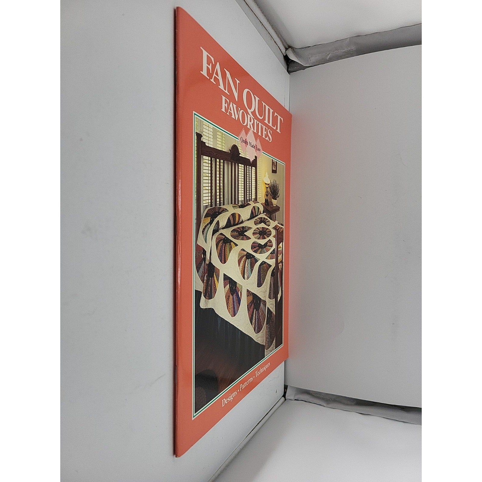 Fan Quilt Favorites" ©1995 Oxmoor House Quilts Made Easy® Quiting Leaflet 199107