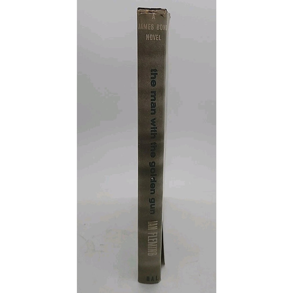 Ian Fleming - The Man With The Golden Gun (Hardcover)