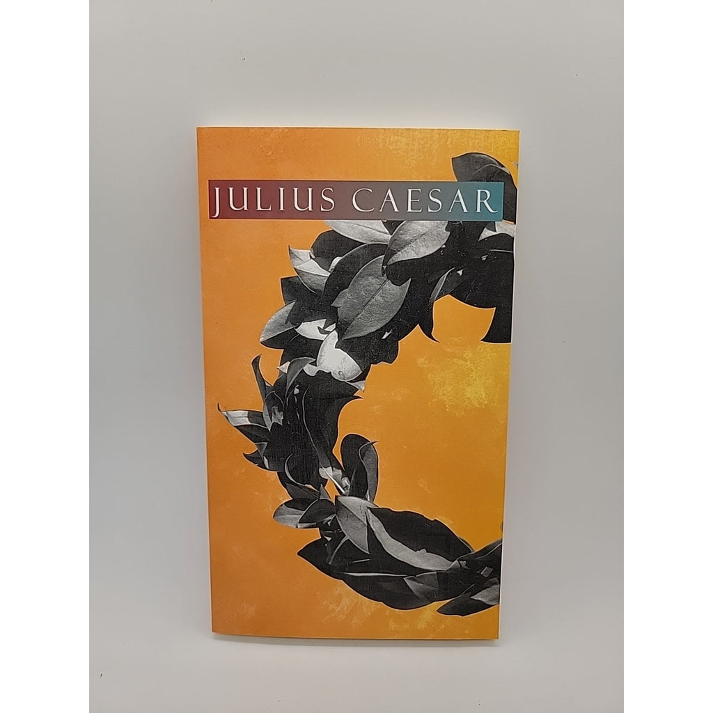 Julius Caesar - William Shakespeare (QPB Reader's Shakespeare Paperback Edition)