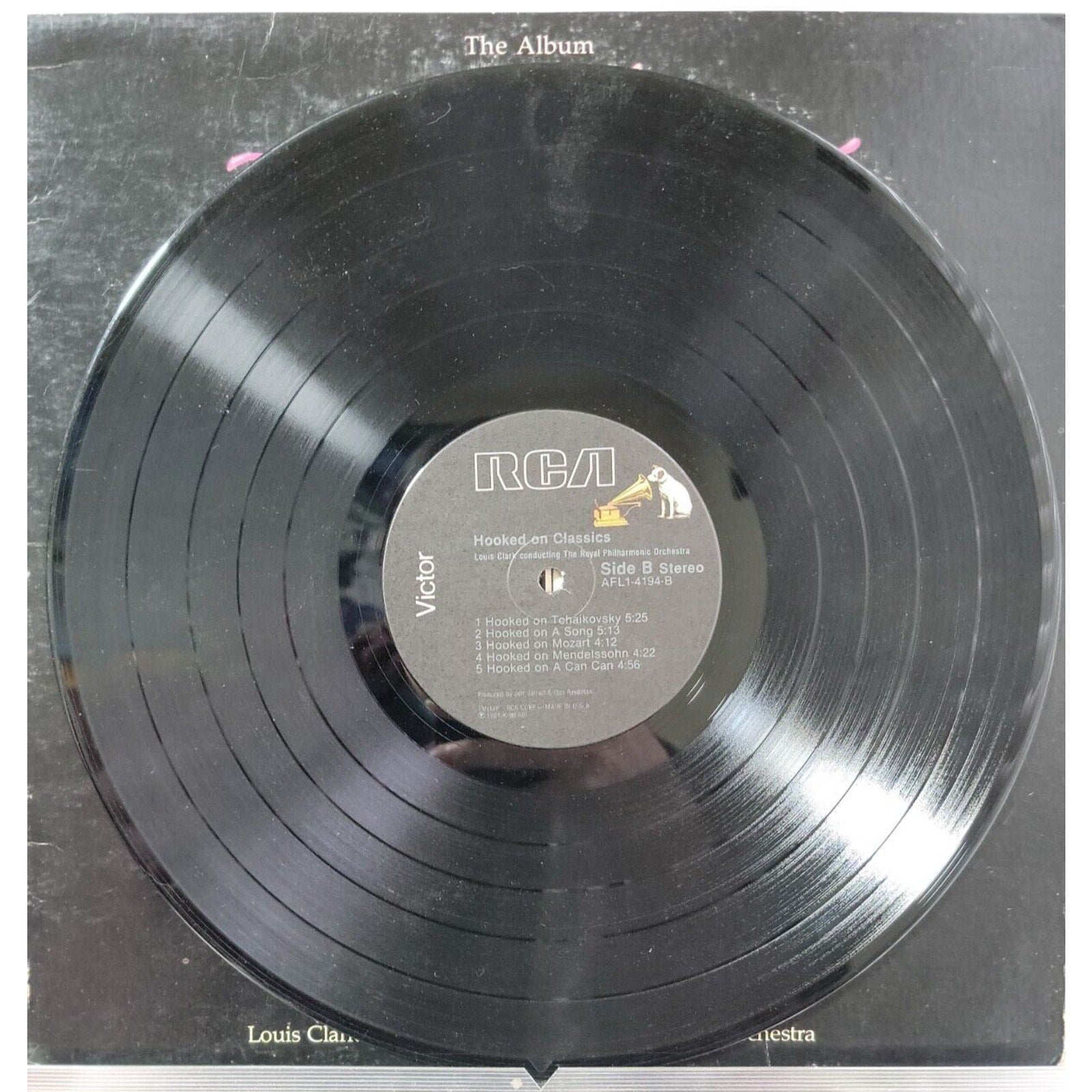 Louis Clark Conducting The Royal Philharmonic Orchestra – Hooked On Classics