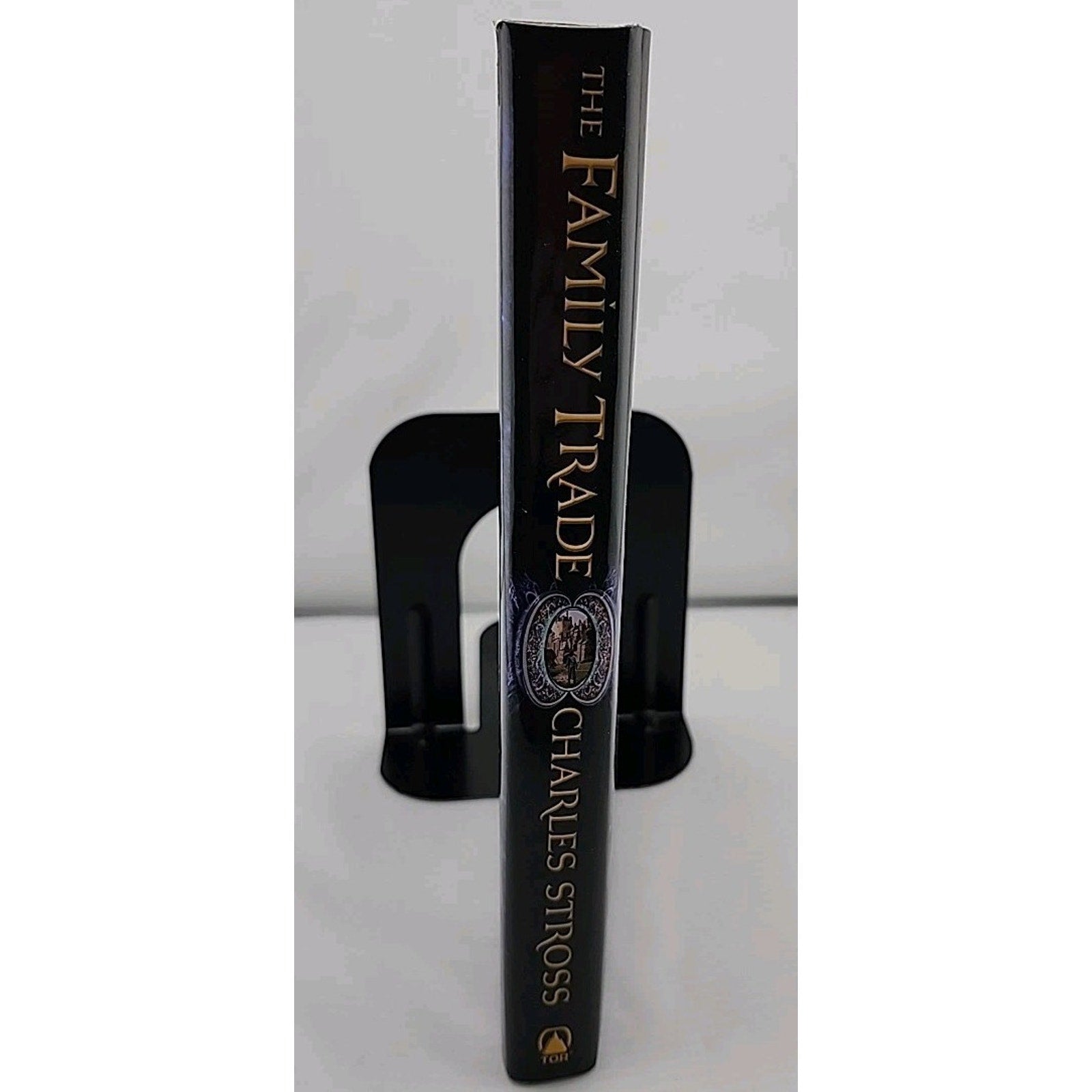 Family Trade by Charles Stross (2004, Hardcover)