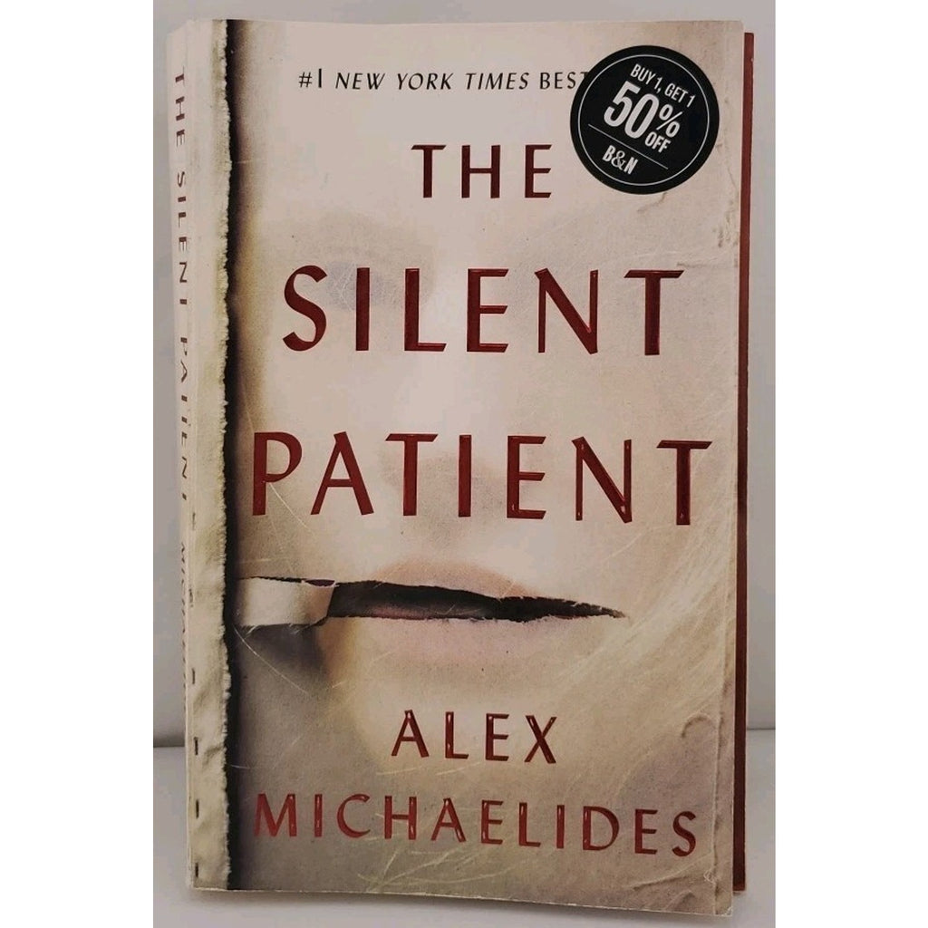 Silent Patient by Alex Michaelides (2021, Trade Paperback)