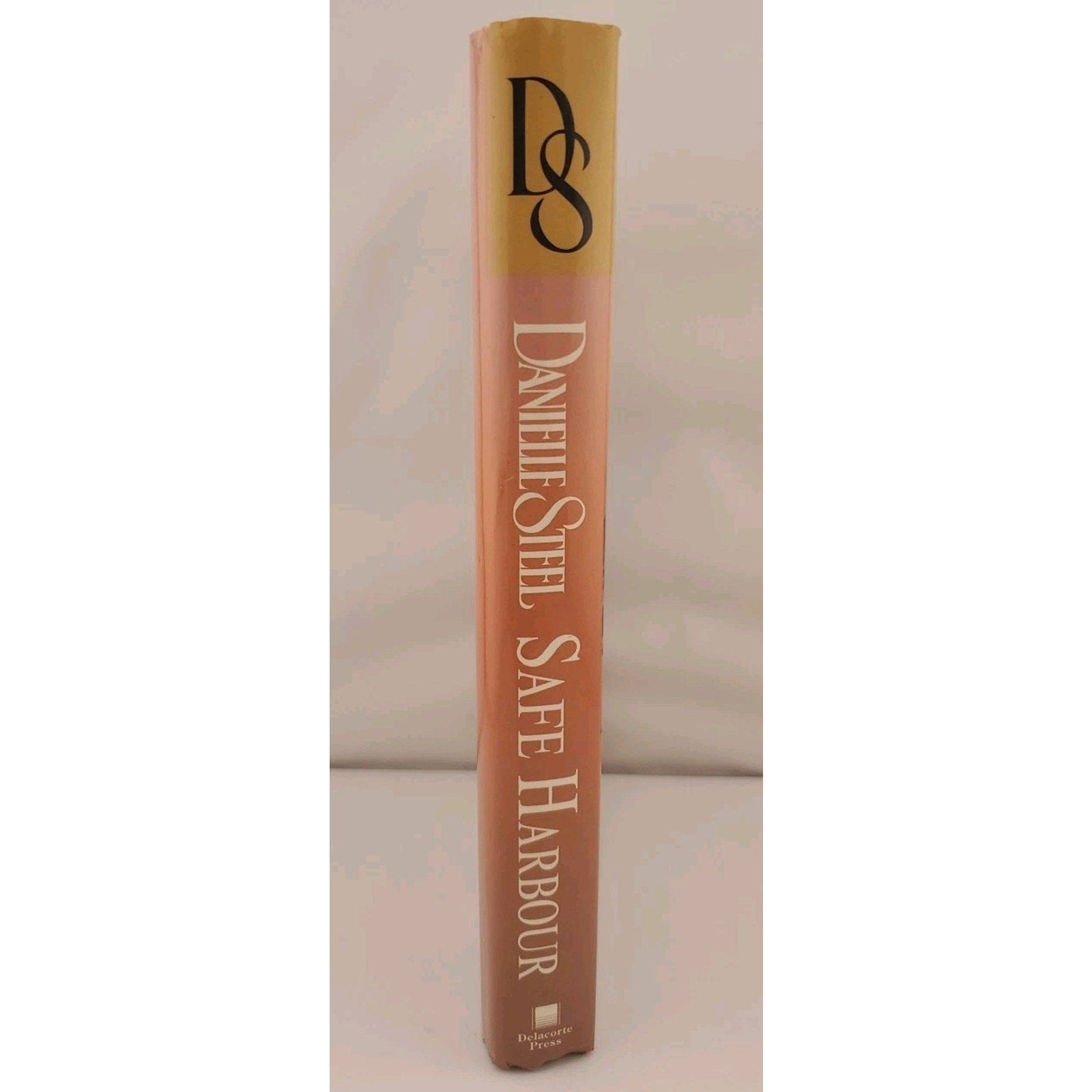 Safe Harbour by Danielle Steel (2003, Hardcover)