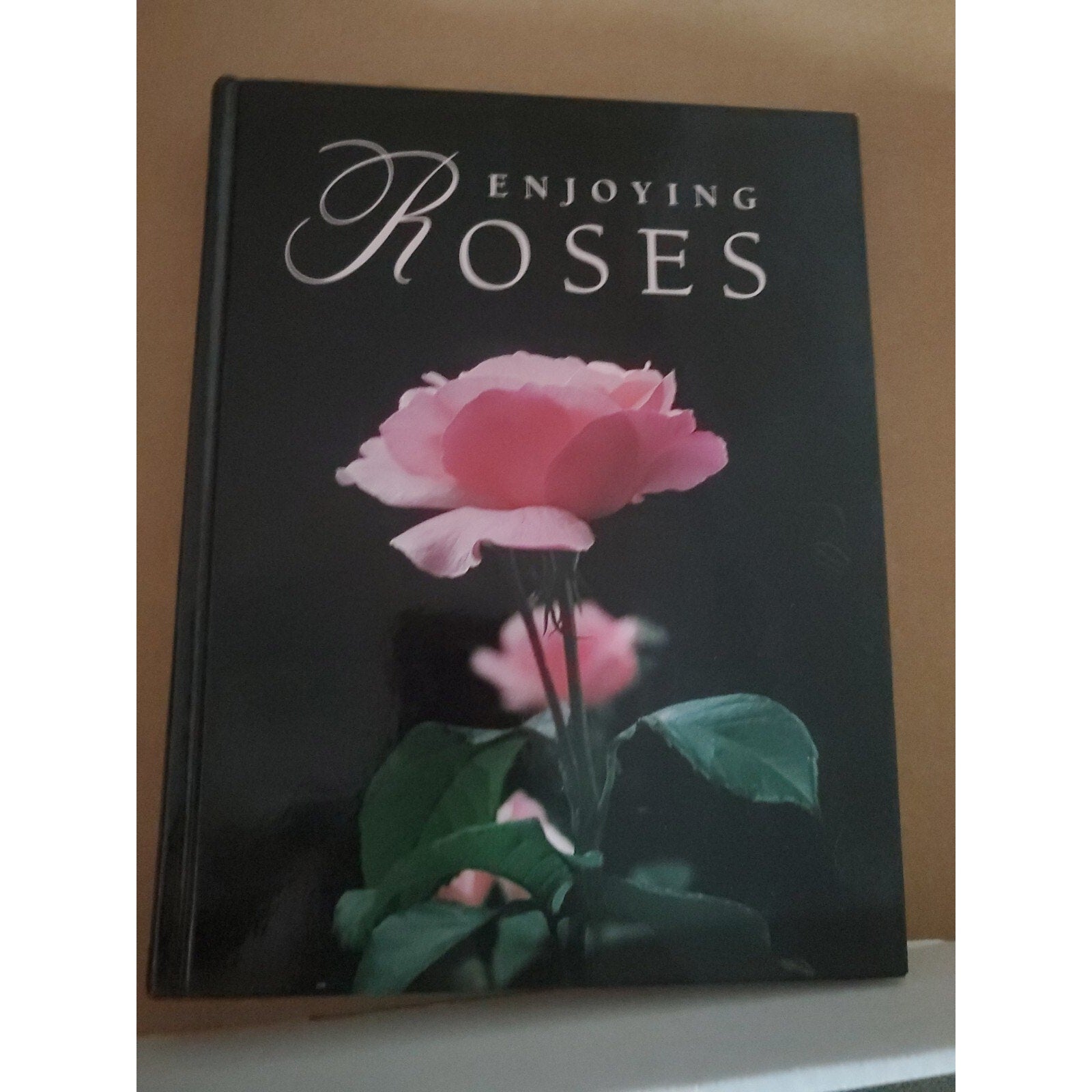 Ortho's Guide to Enjoying Roses by Janet Goldenberg, Ann Reilly and Saxon...