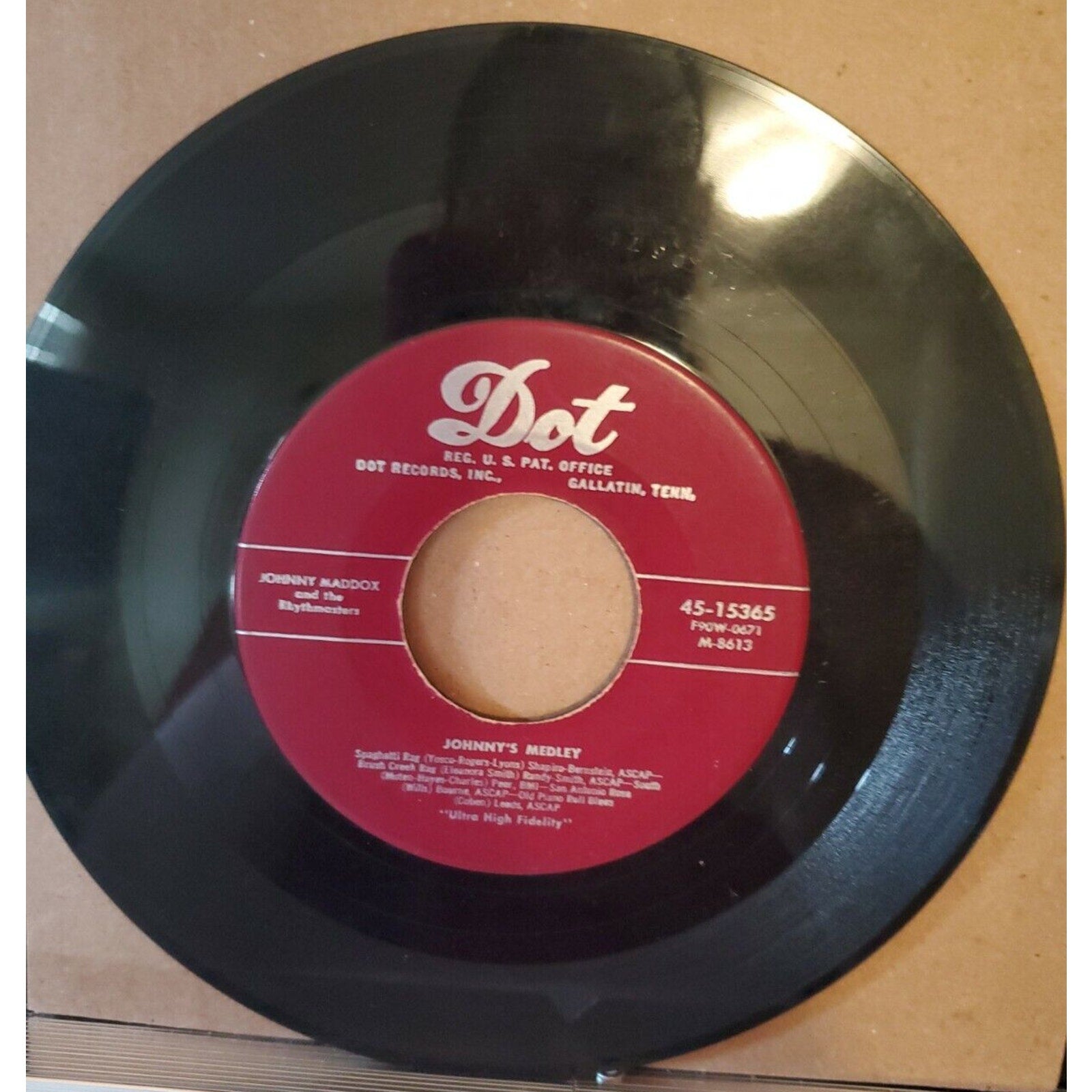 Johnny Maddox - Johnny's Medley / The Whistlin' Piano Man vinyl 7" 1955 45-15365