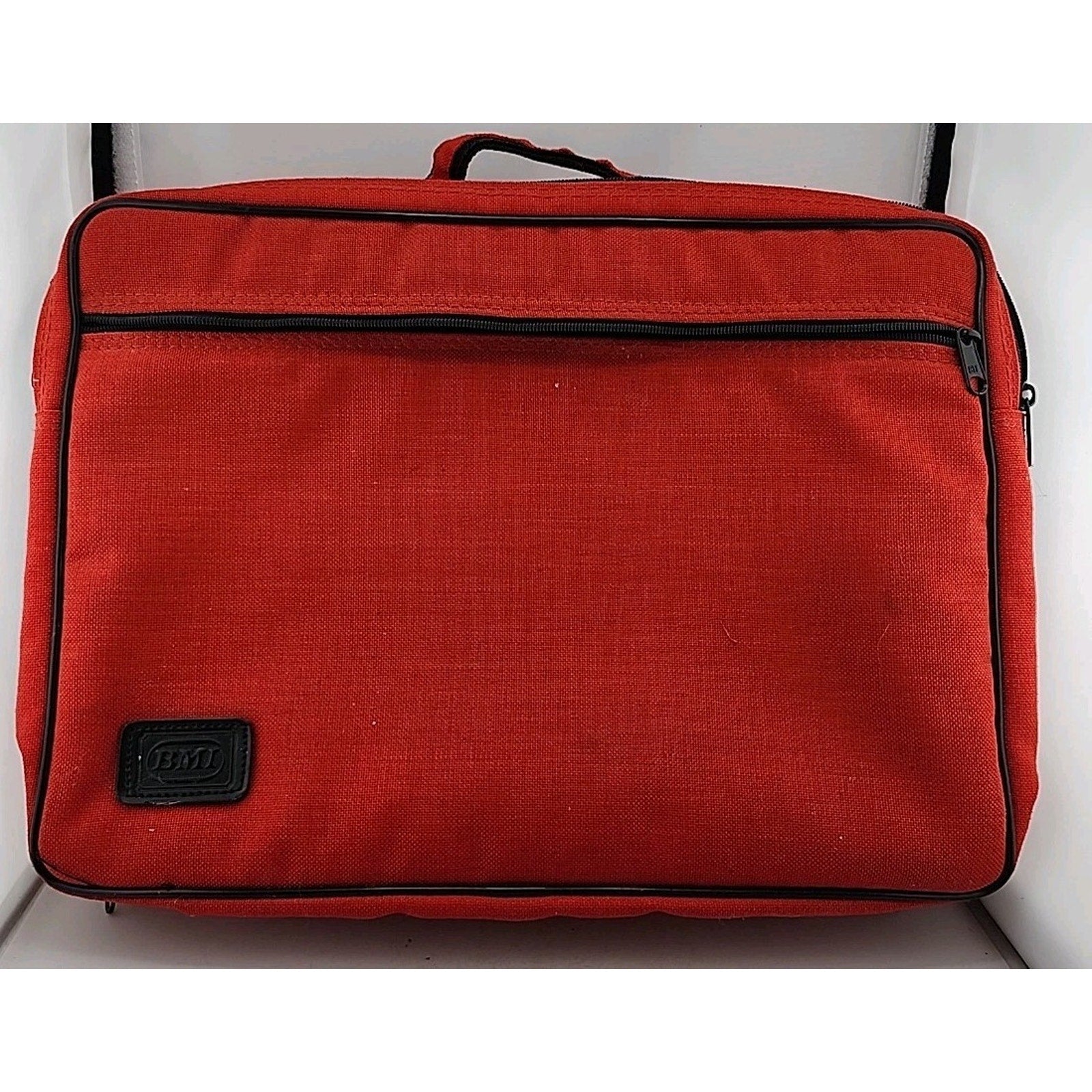 Red BMI Cassette Tape Carry Case w/ Shoulder Strap Holds 30 Tapes