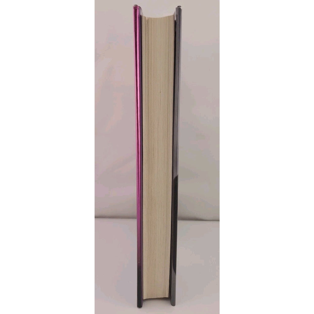Kiss Me While I Sleep by Linda Howard (2004, Hardcover)