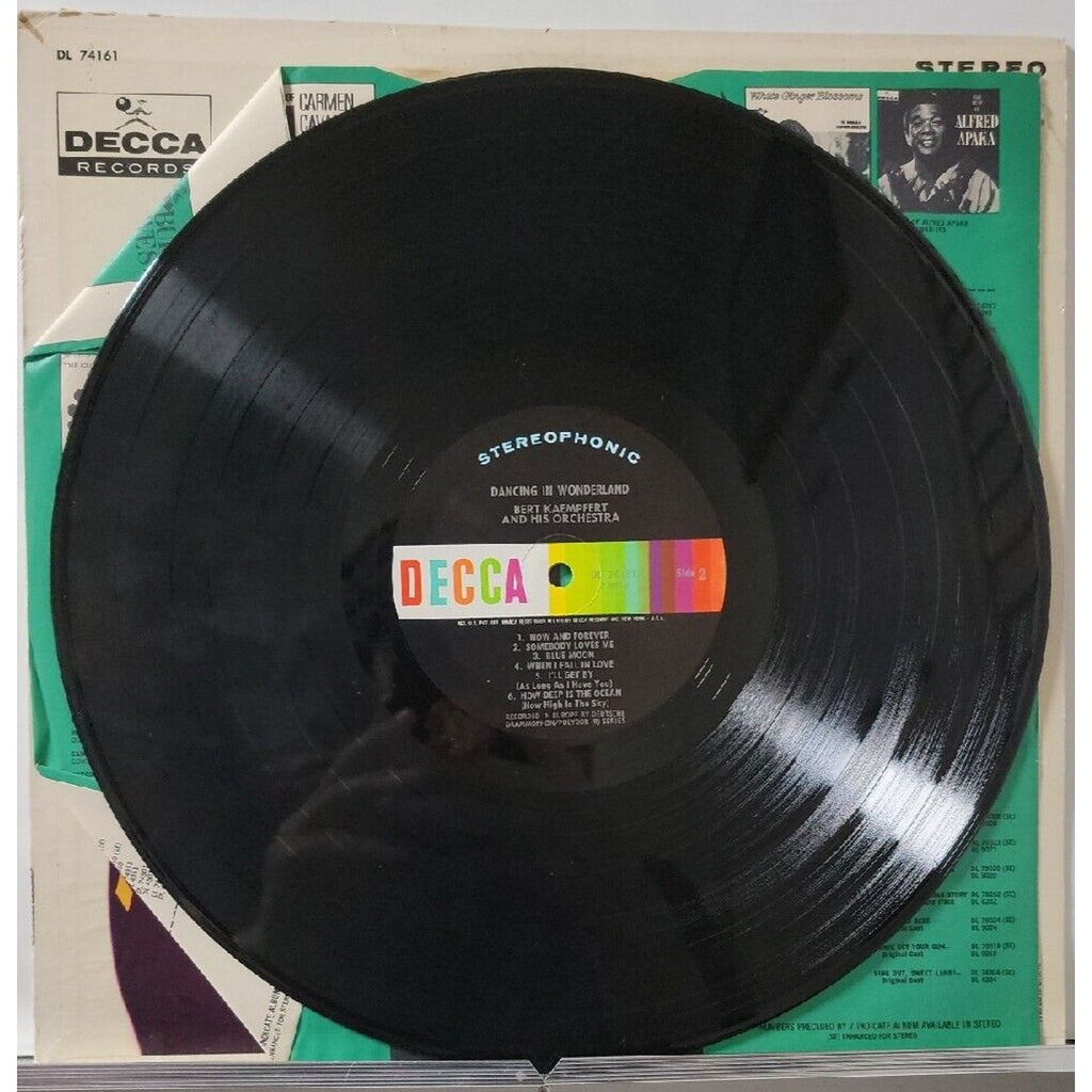 Bert Kaempfert Dancing in Wonderland (Record)