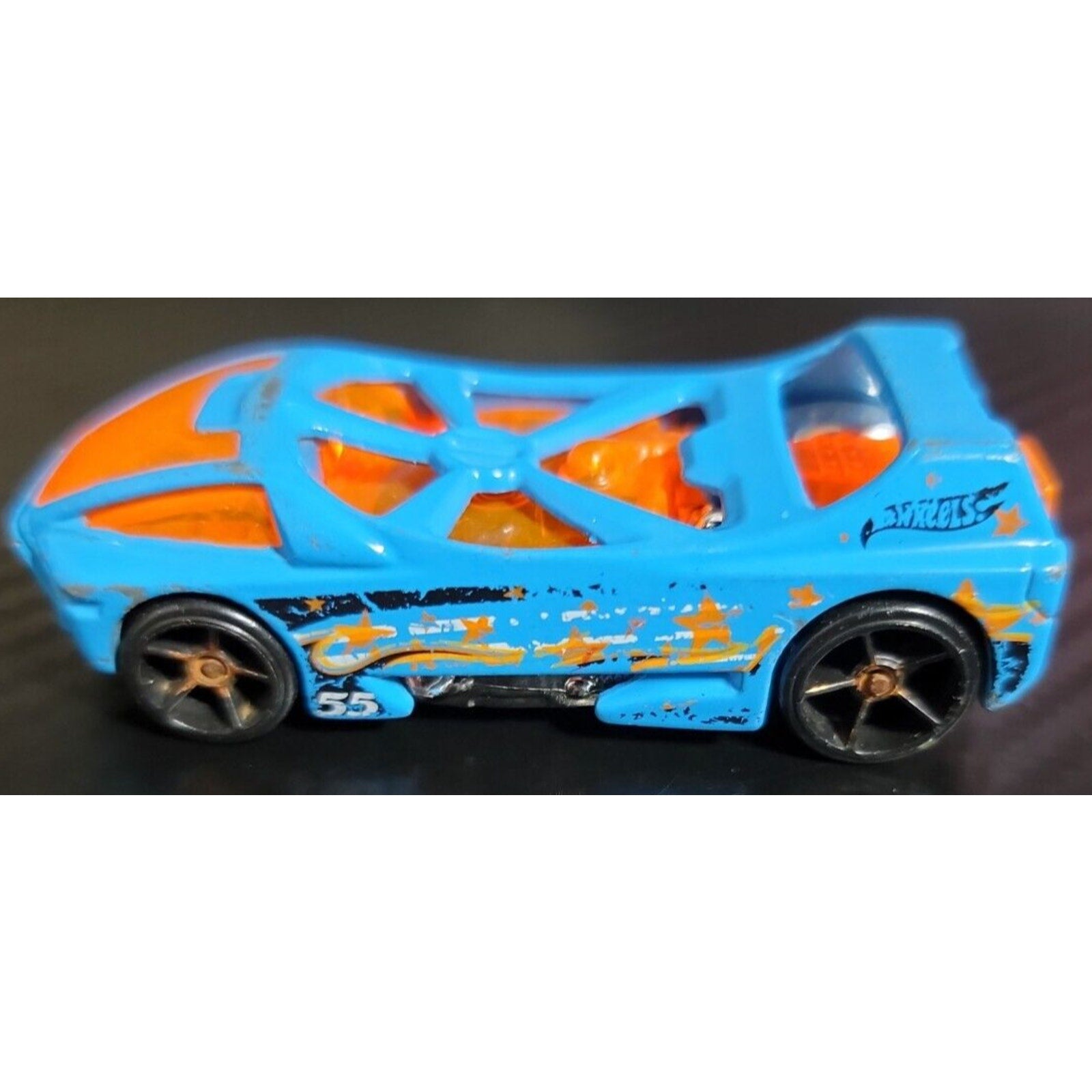 Mattel Hot Wheels Futuristic Blue Orange #55 J3276