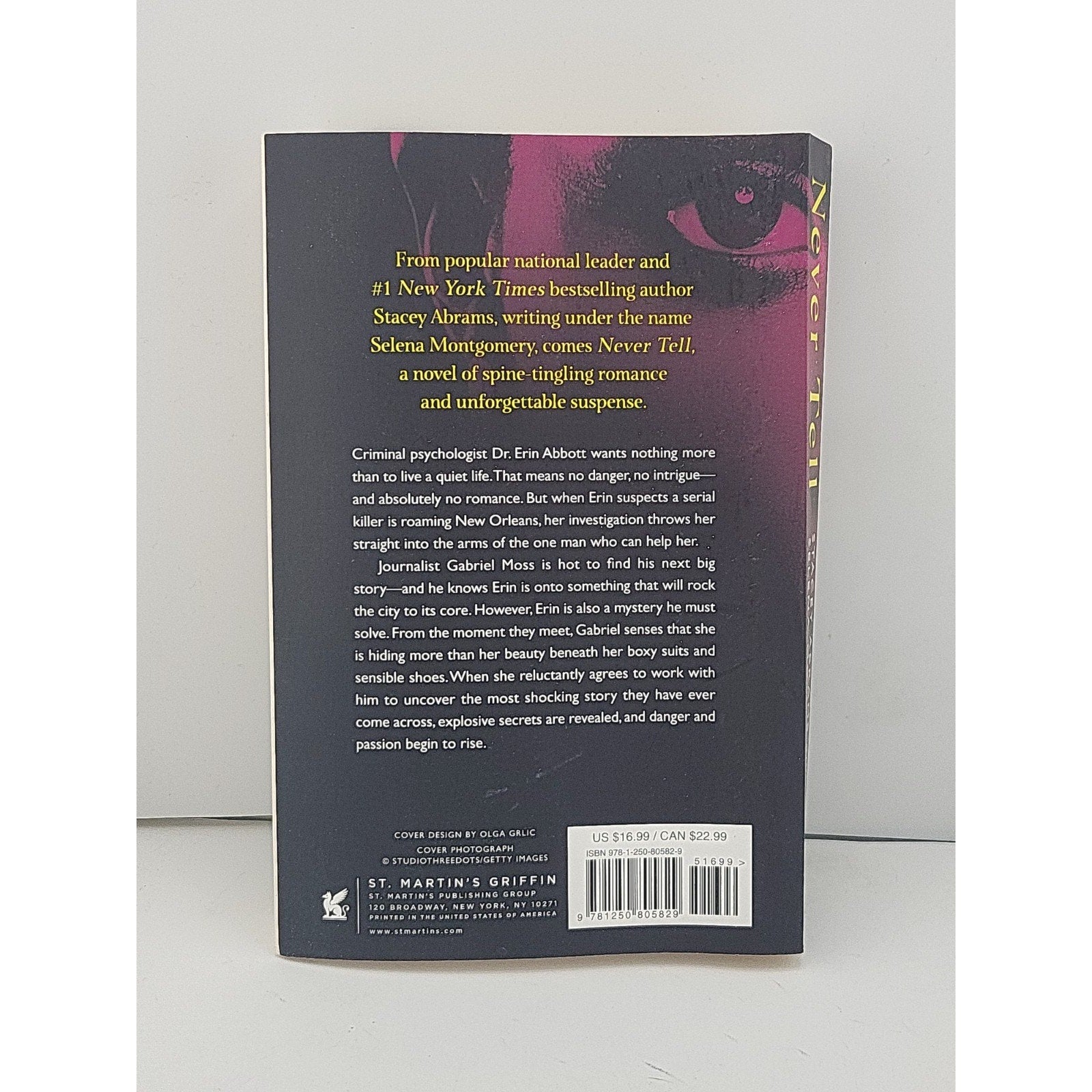 Never Tell by Stacey Abrams (2022, Trade Paperback)