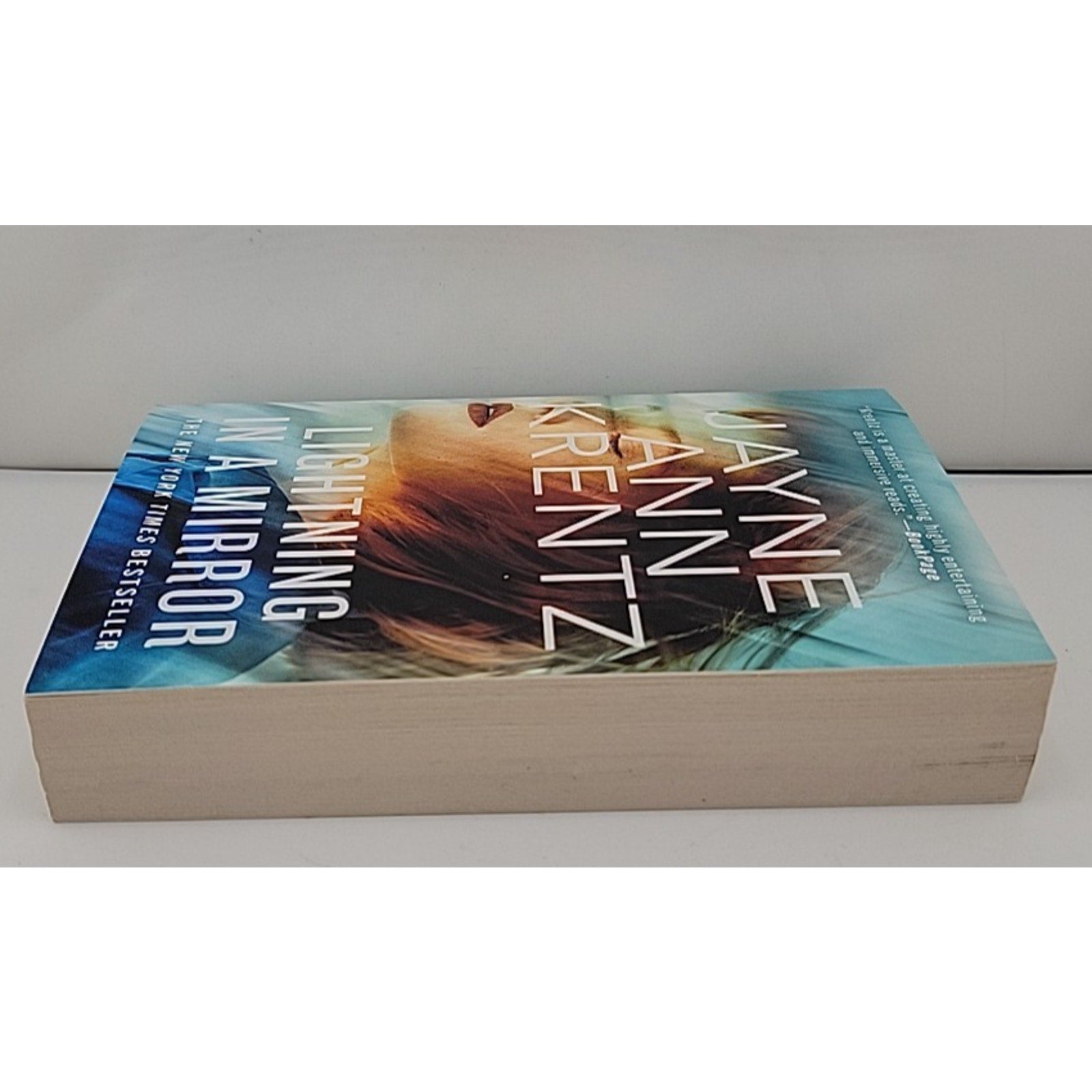 Lightning in a Mirror by Jayne Ann Krentz (2022, Mass Market)