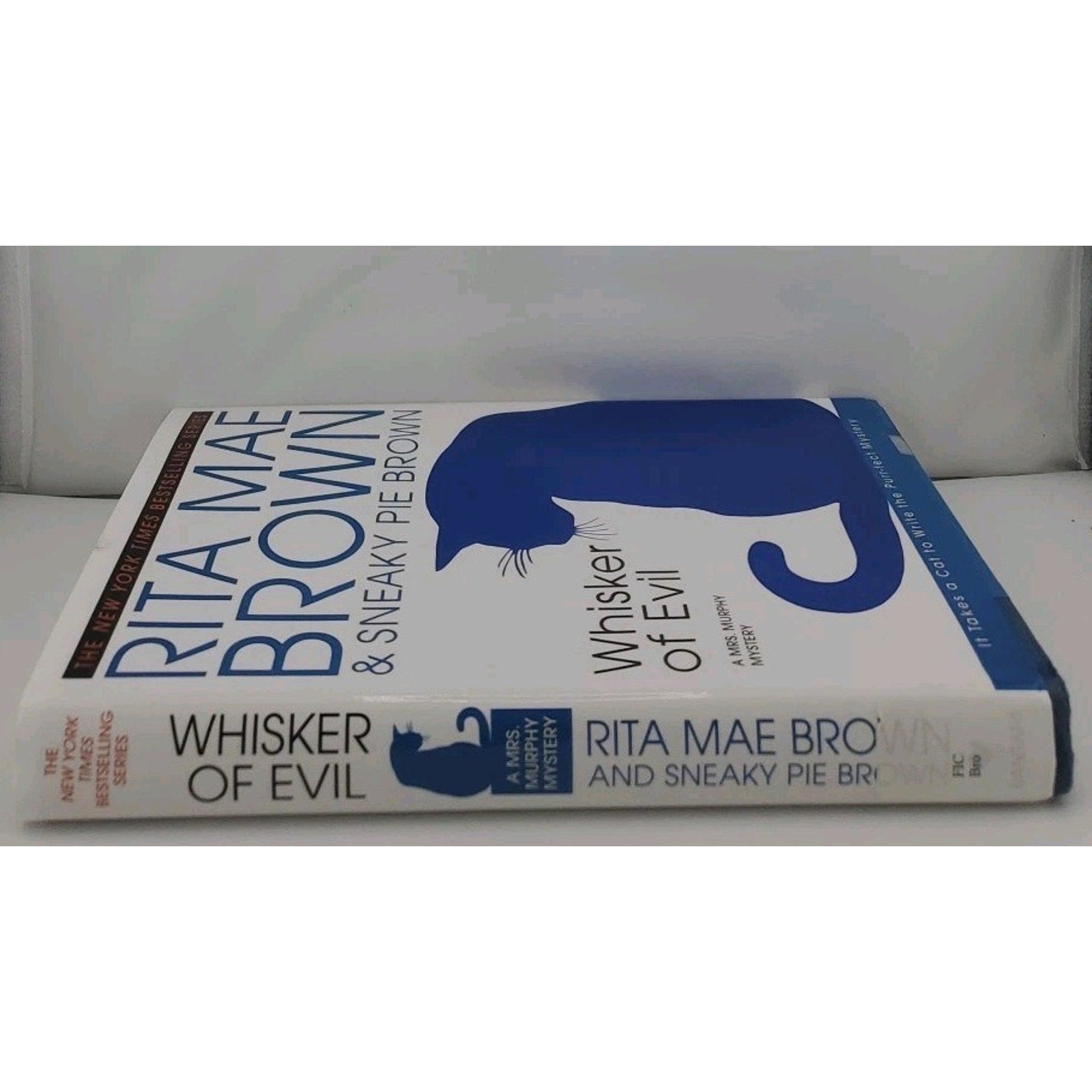 Whisker of Evil by Sneaky Pie Brown and Rita Mae Brown (2004, Hardcover)