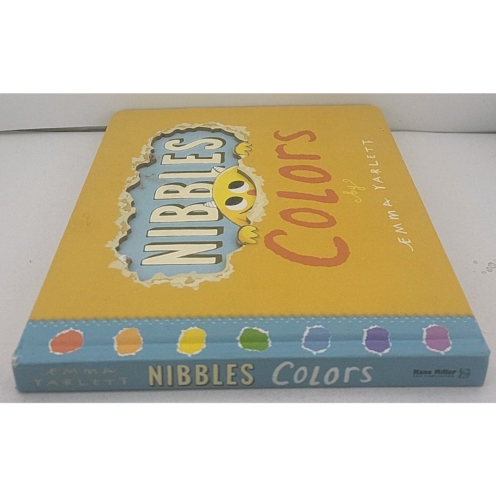 Nibbles: Colors by Emma Yarlett (2020, Children's Board Books)
