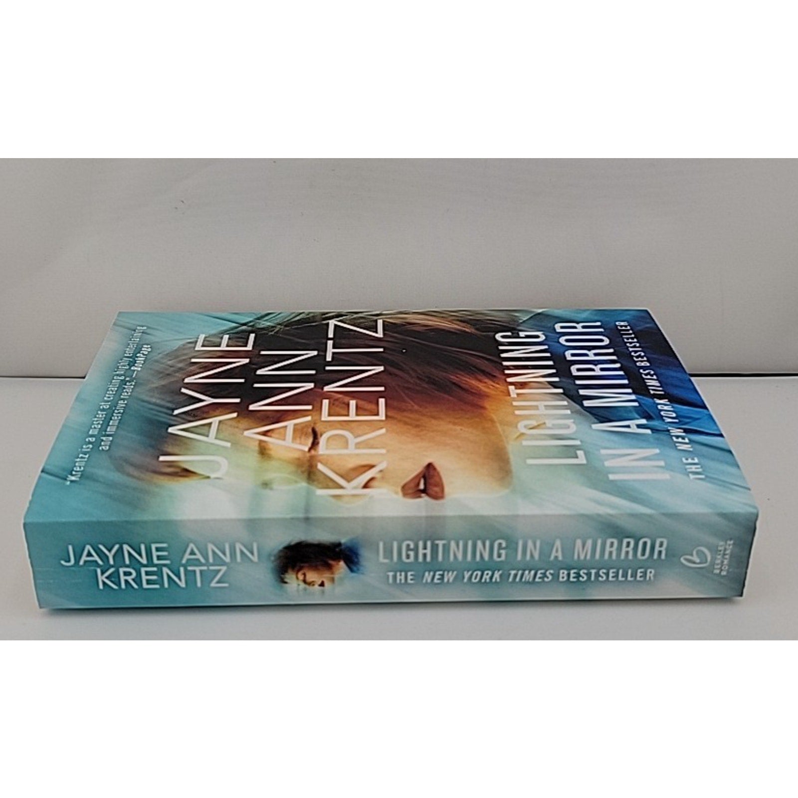 Lightning in a Mirror by Jayne Ann Krentz (2022, Mass Market)