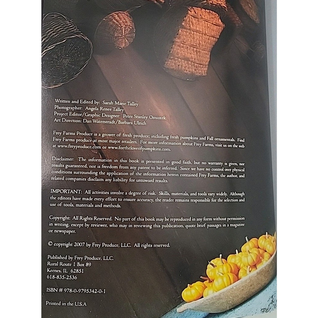 For the Love of Pumpkins: A Visual Guide to Fa- paperback, Talley