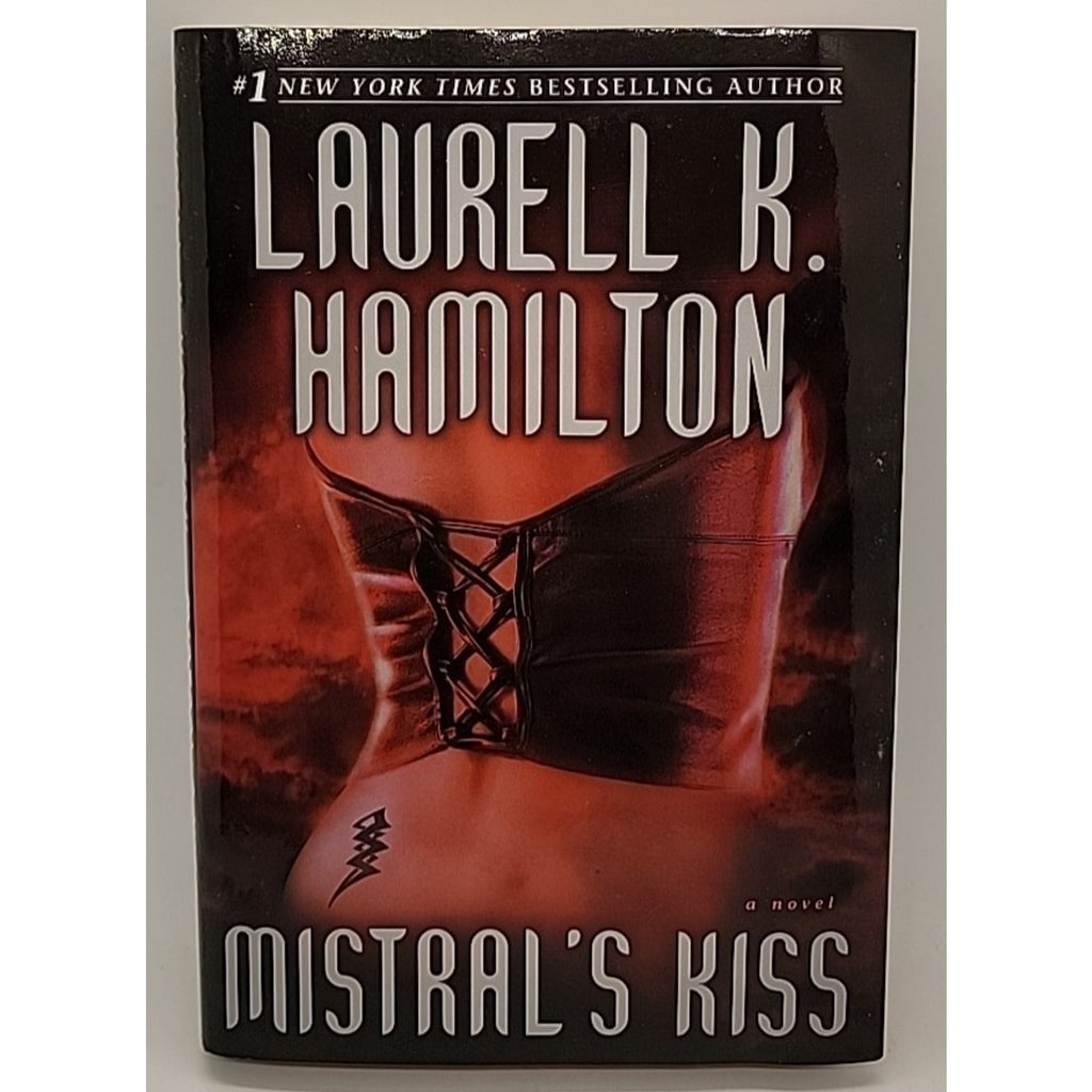 Mistral's Kiss by Laurell K. Hamilton (2006, Hardcover)