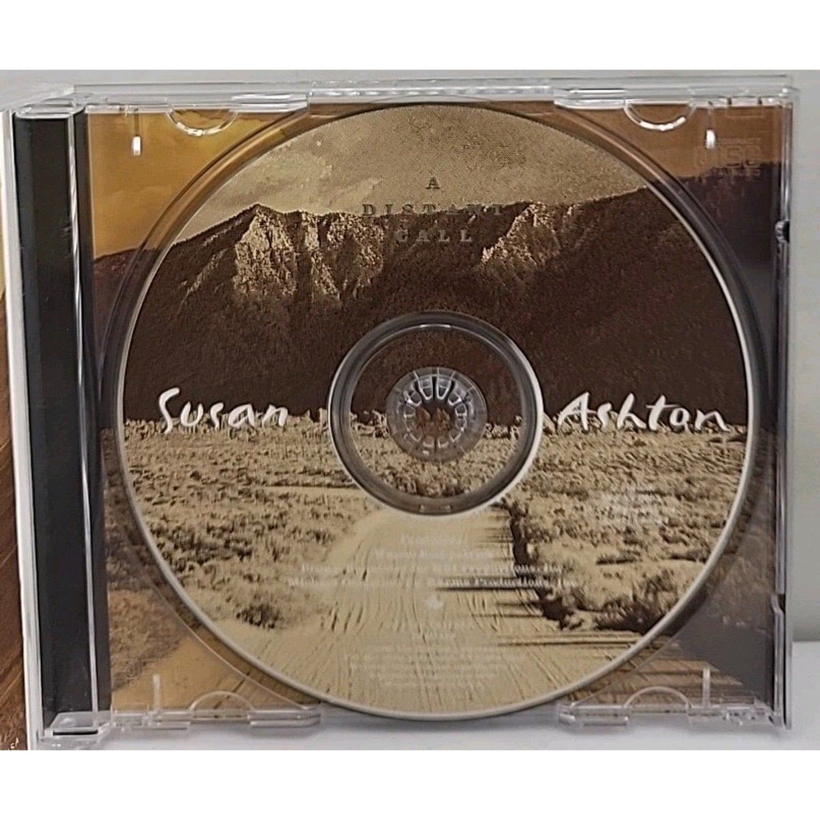 Distant Call by Susan Ashton (CD, 1996)