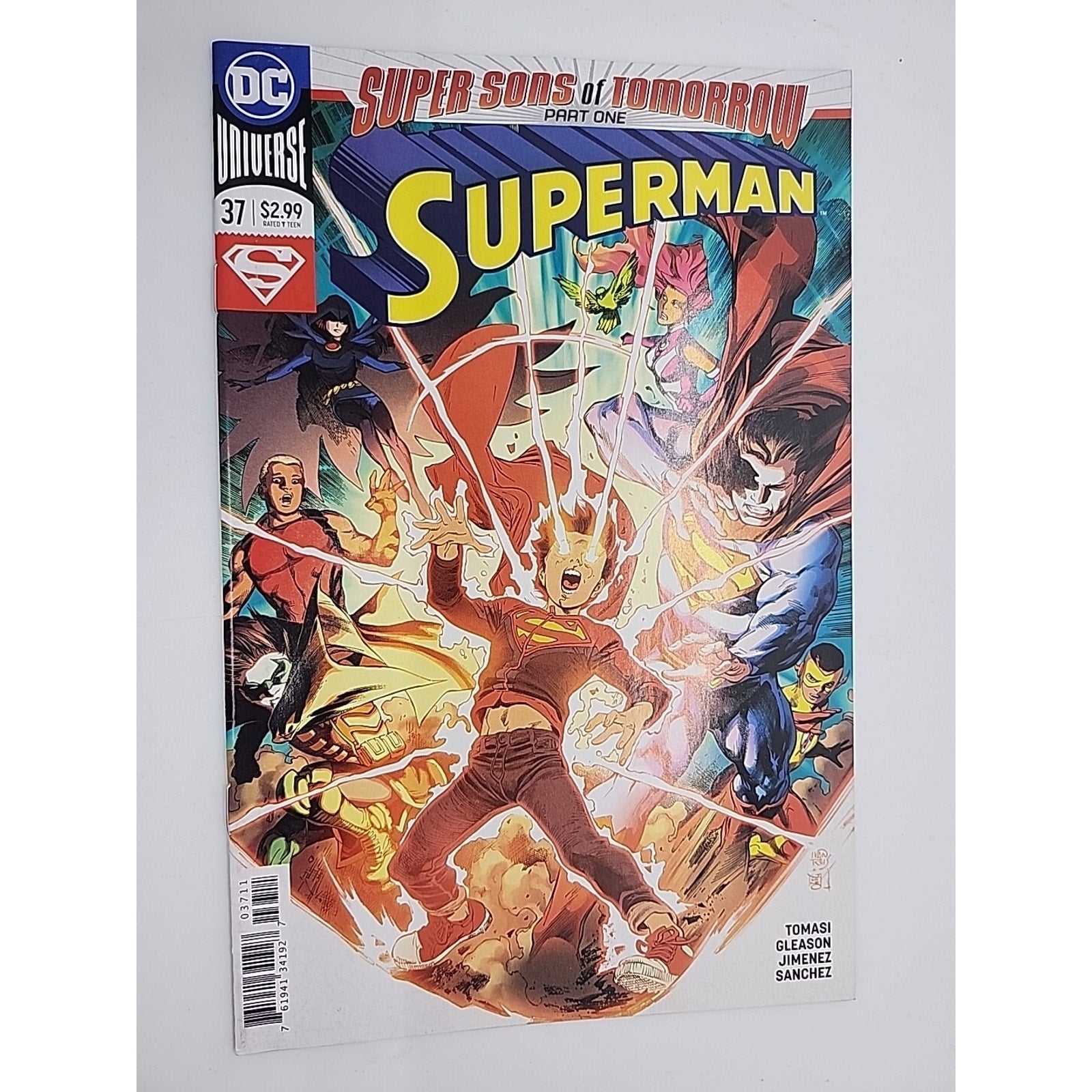 DC Universe-Superman #37 Super Sons of Tomorrow Comic Book