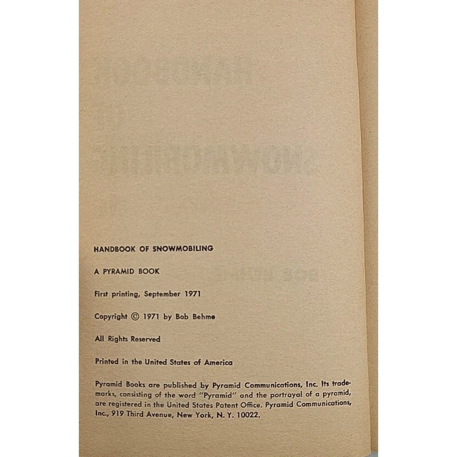 Handbook Of Snowmobiling By Bob Behme