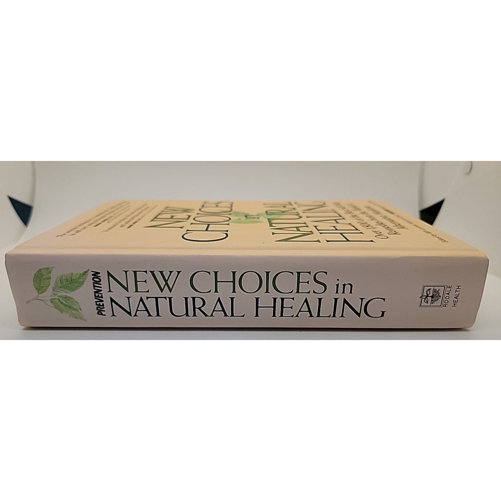 New Choices In Natural Healing Hardback Book