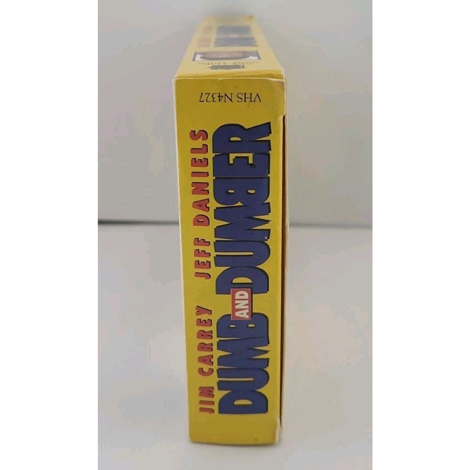 Dumb and Dumber (VHS) Jeff Daniels Jim Carrey