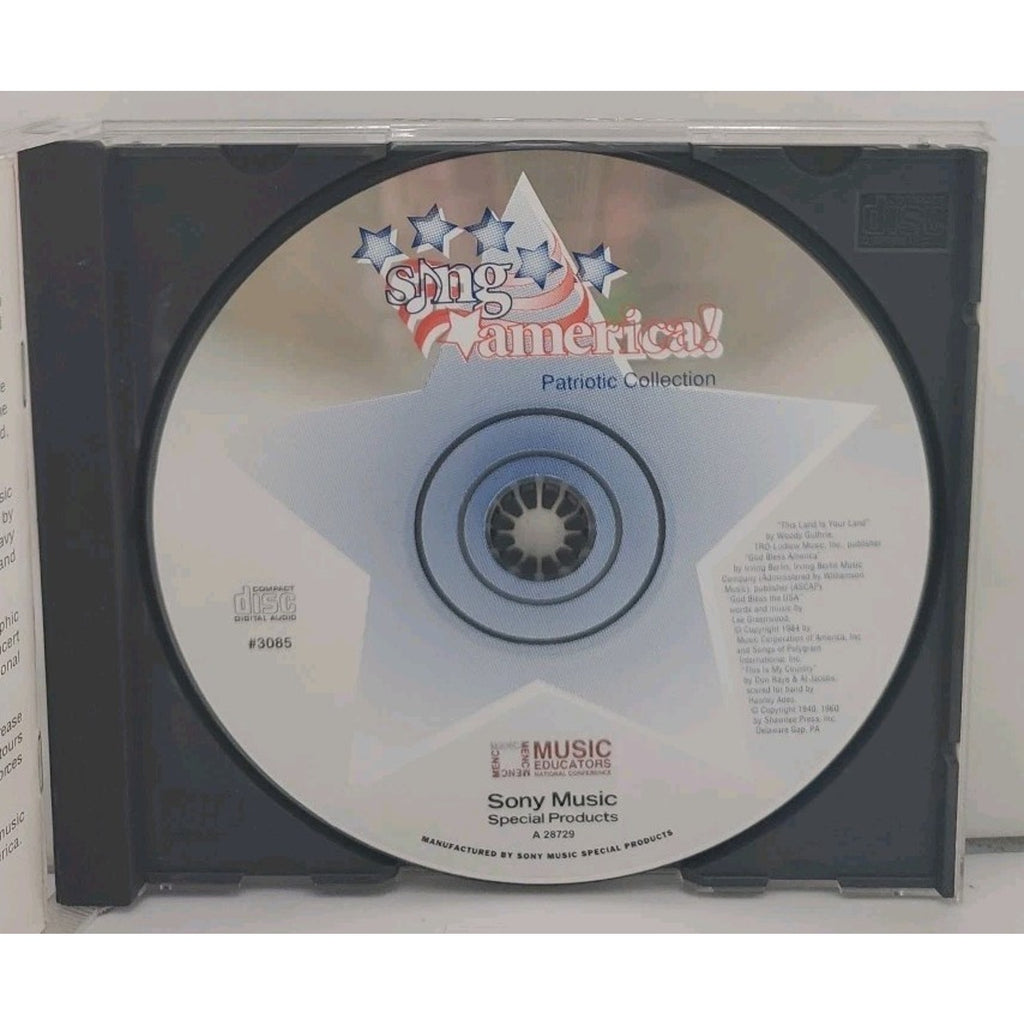 Sing America! Patriotic Collection (CD)