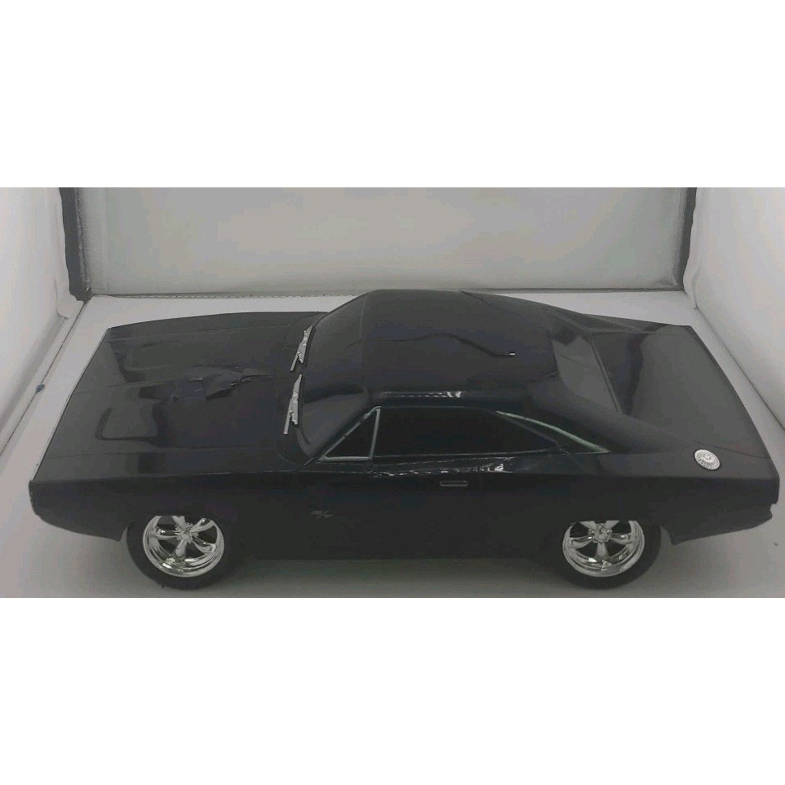 Jada Toys Black Car 1:24