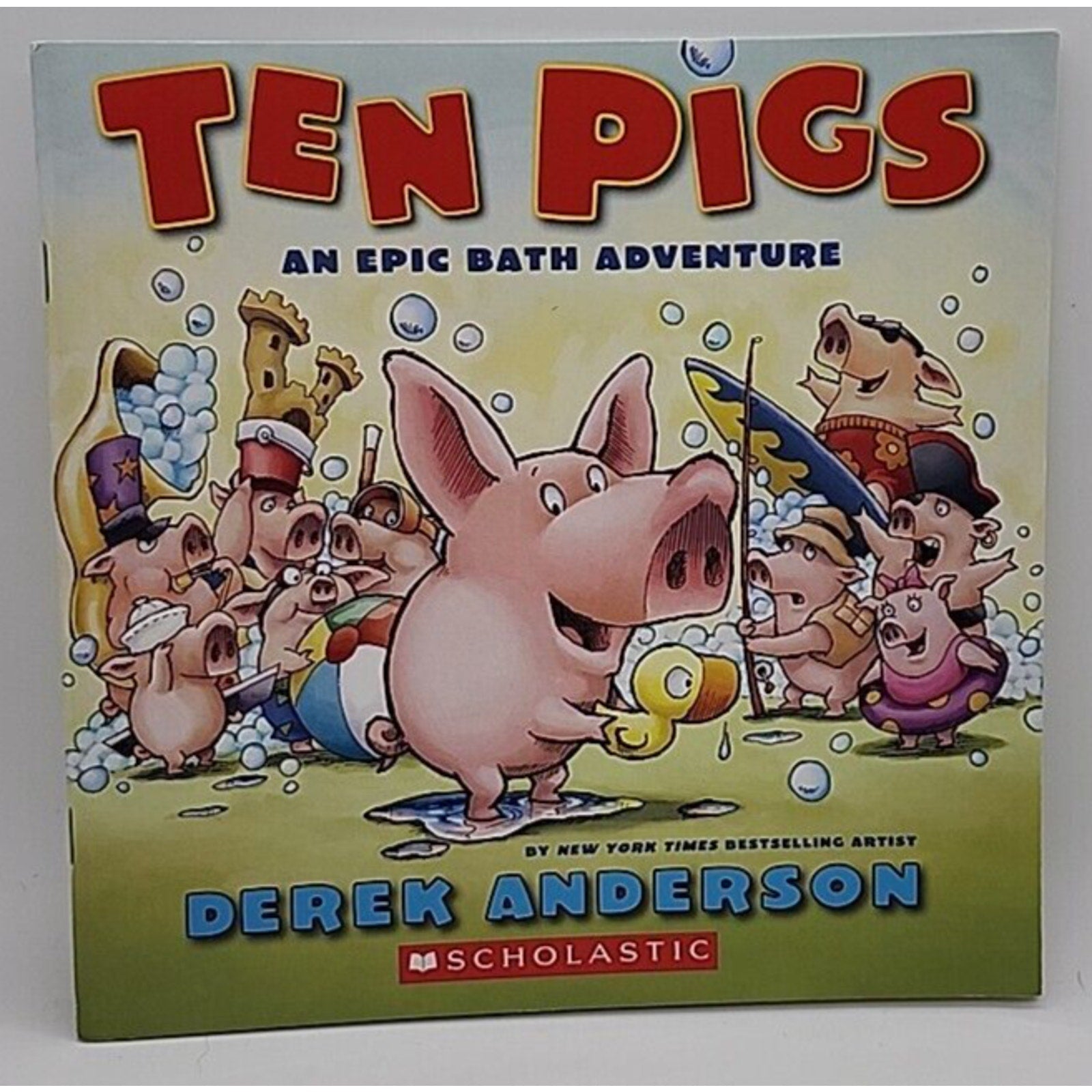 Ten Pigs: Ten Pigs - Paperback, by Derek Anderson