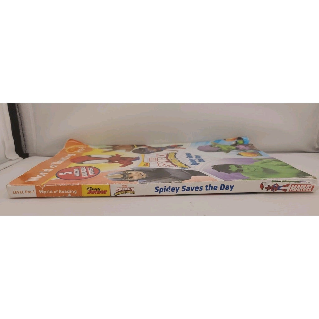 World of Reading: Spidey Saves the Day : Spidey and His Amazing Friends by...