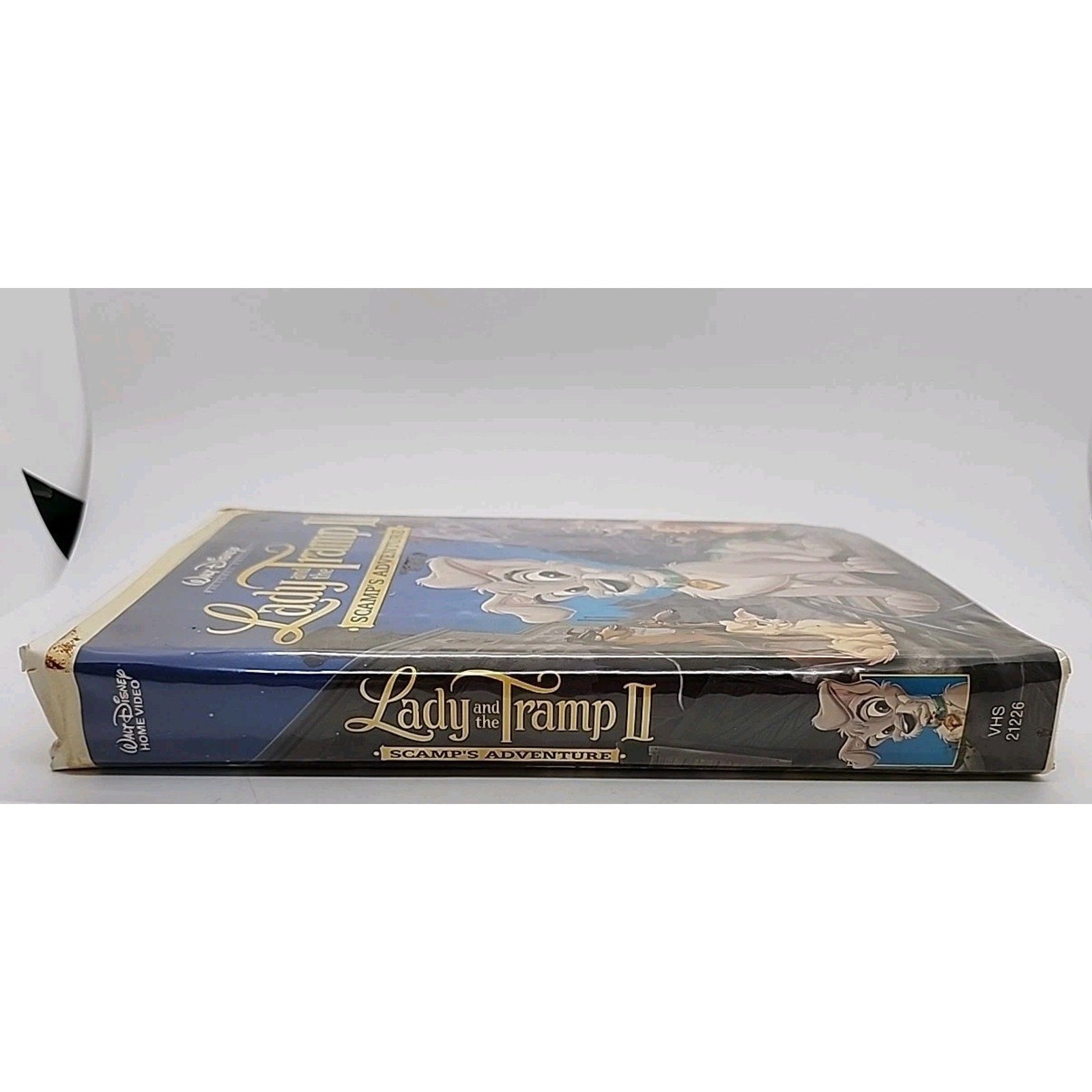 Lady and the Tramp II: Scamps Adventure (VHS, 2001)