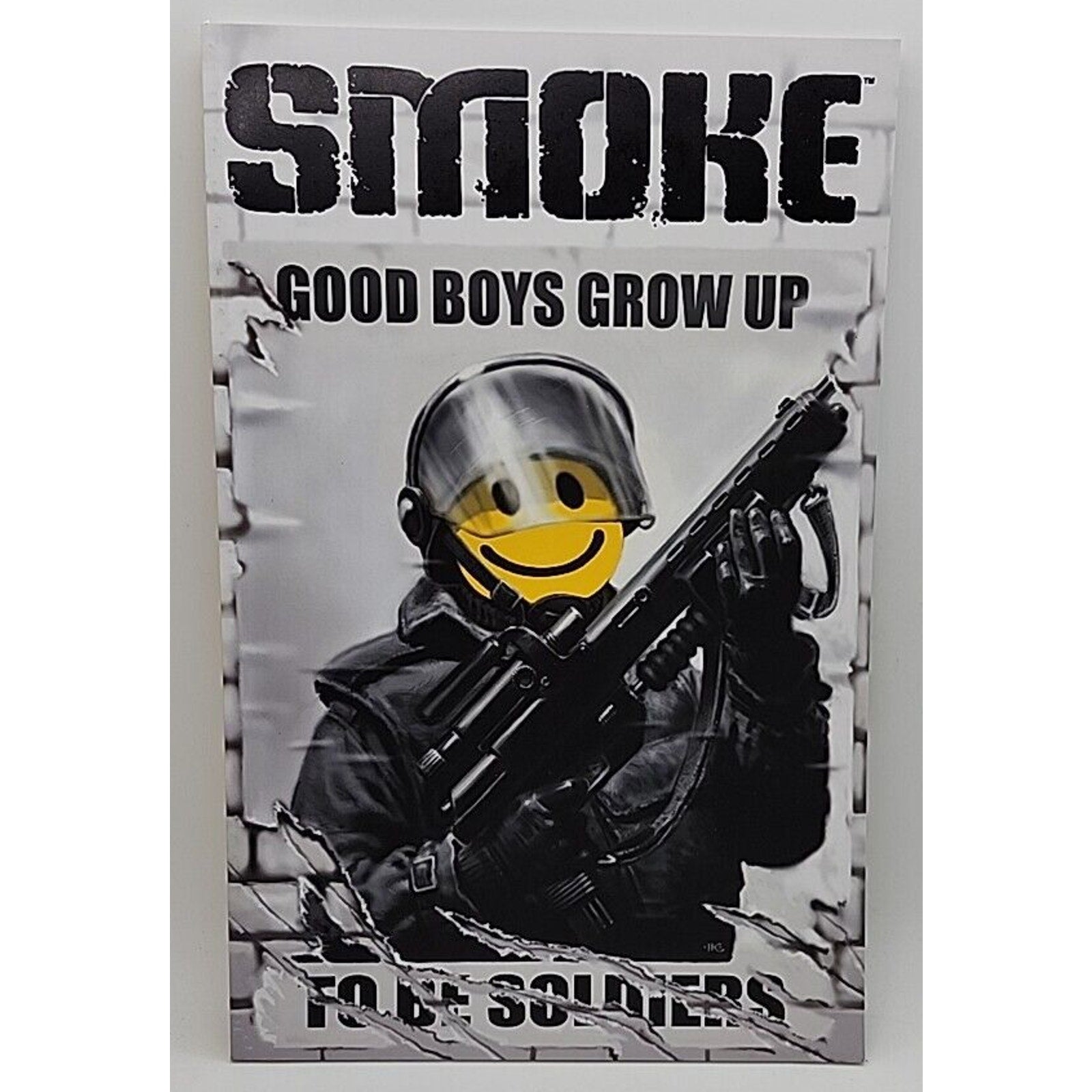 Smoke #1 No. 1 IDW 2005 Paperback Comic