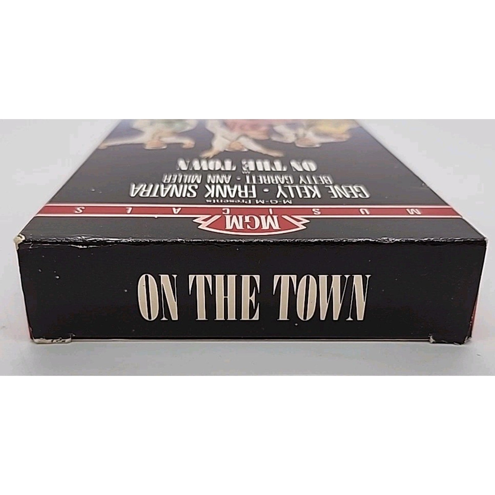 On the Town (VHS, 1992)